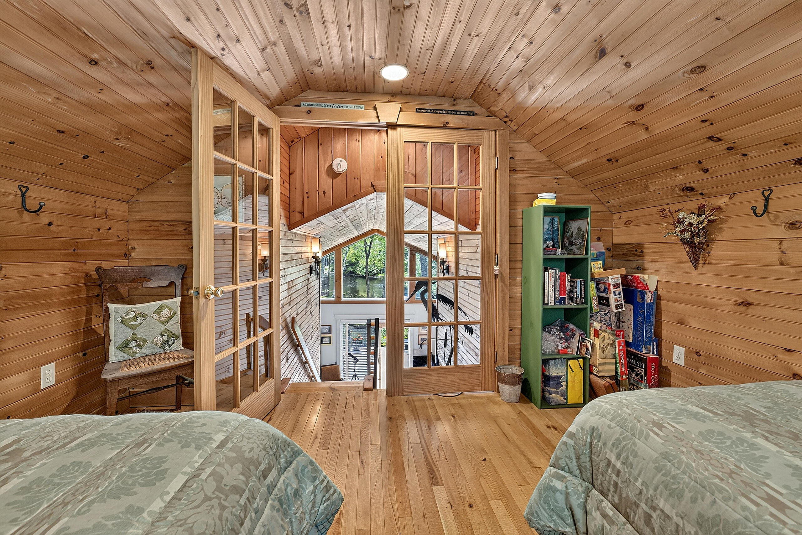 main property photo 33