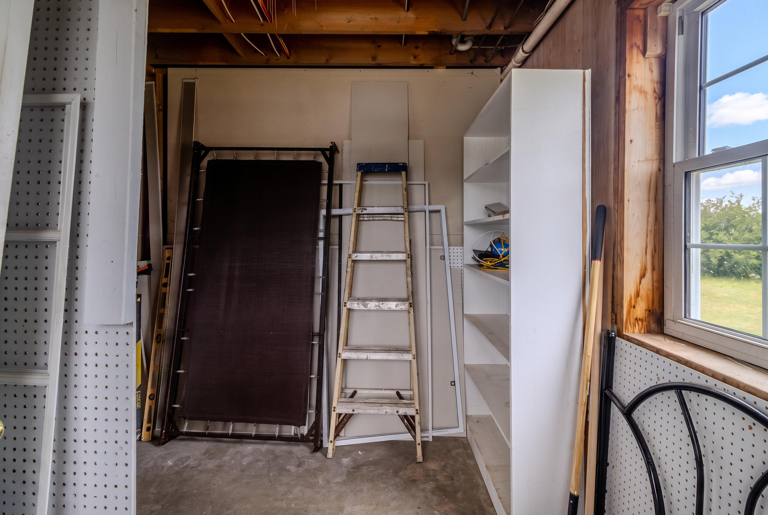 main property photo 51