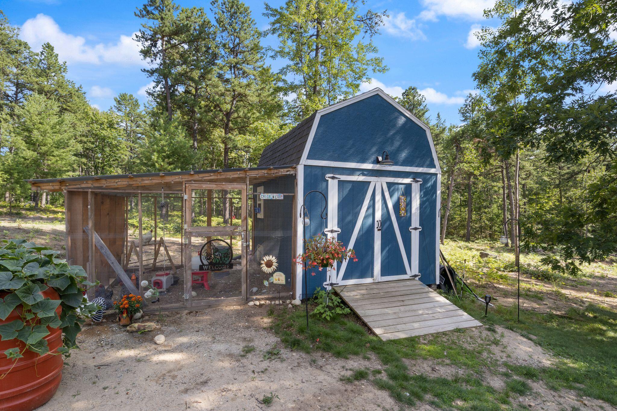 main property photo 59