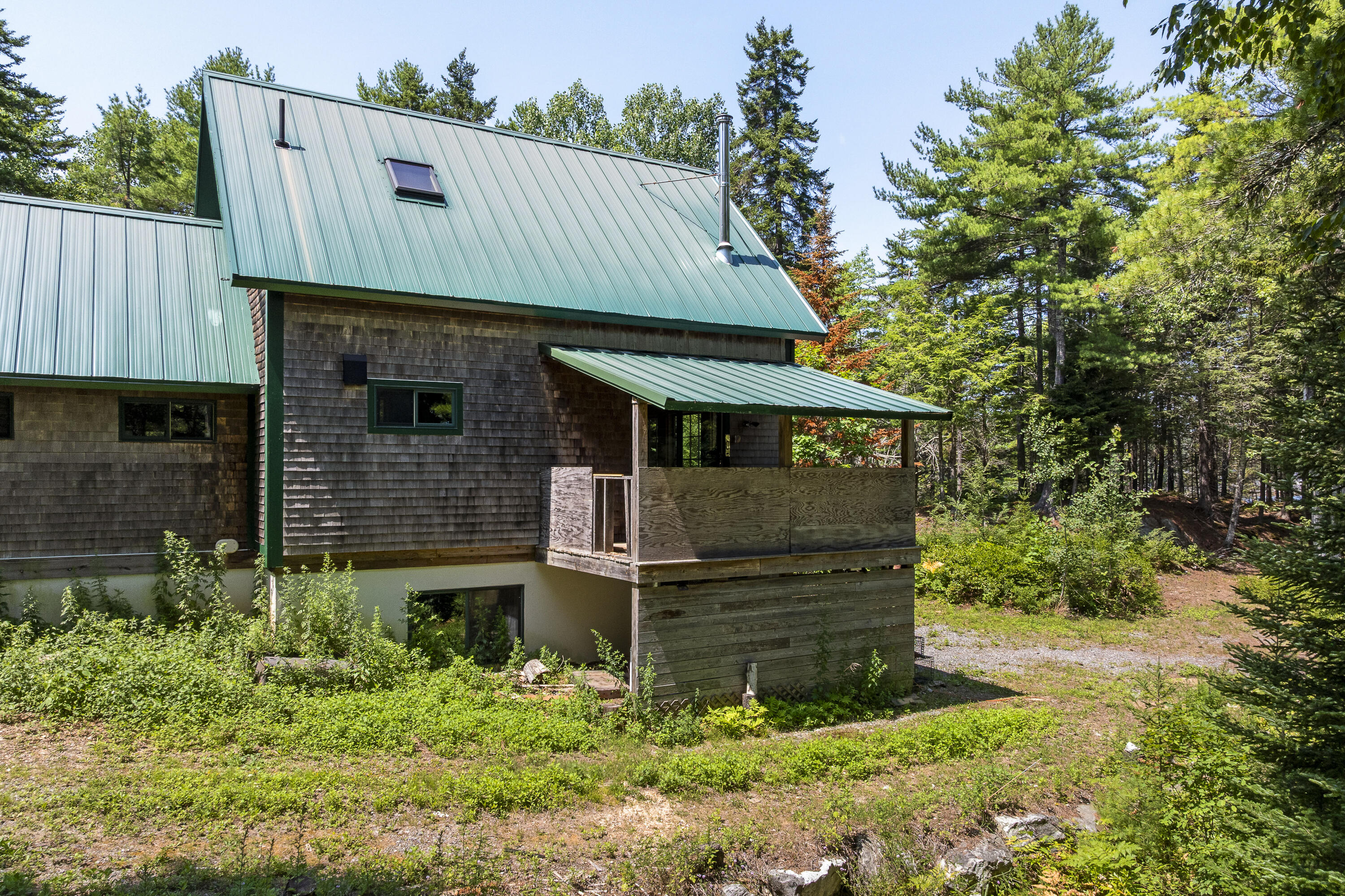 main property photo 14