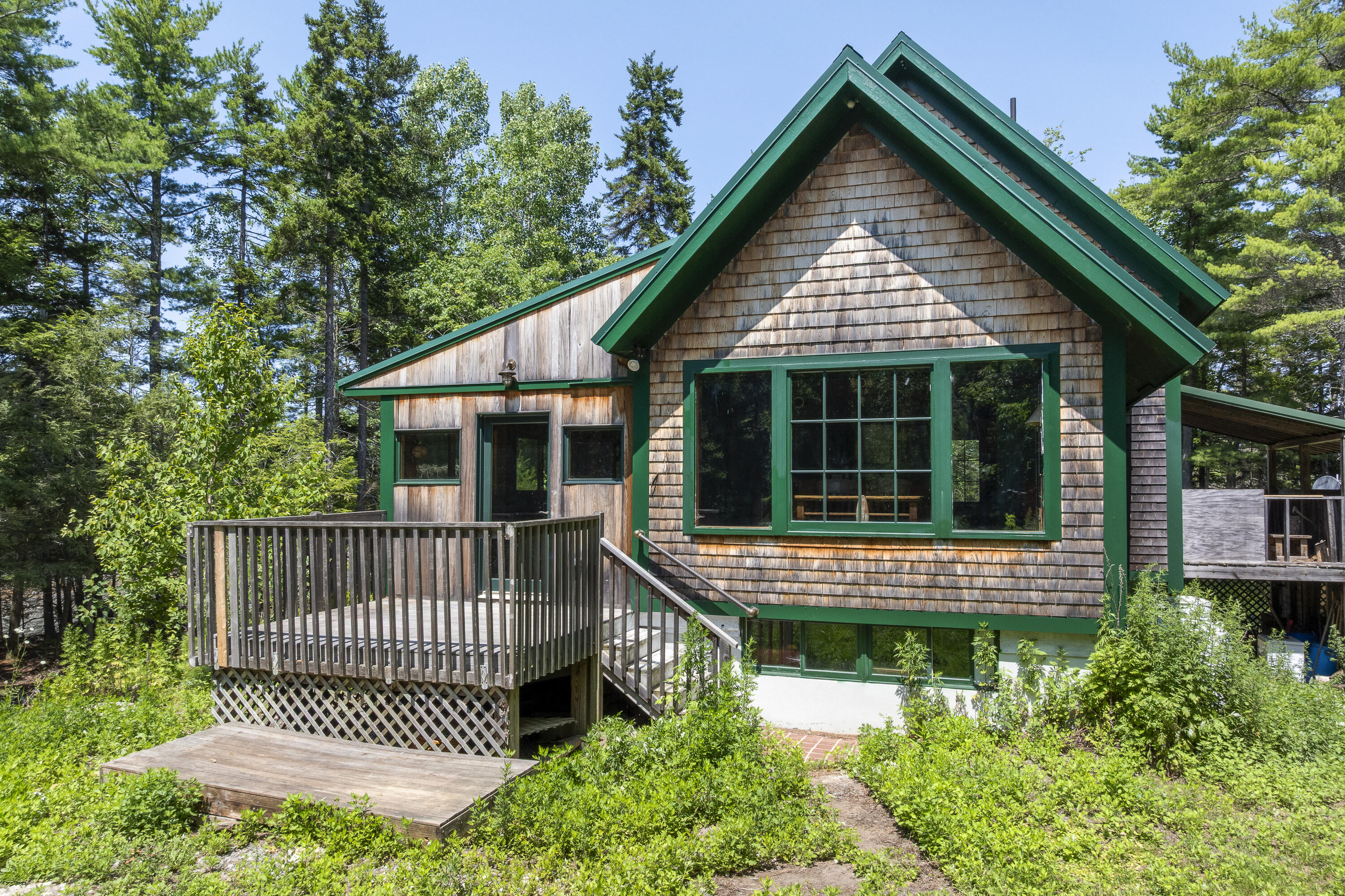 main property photo 15