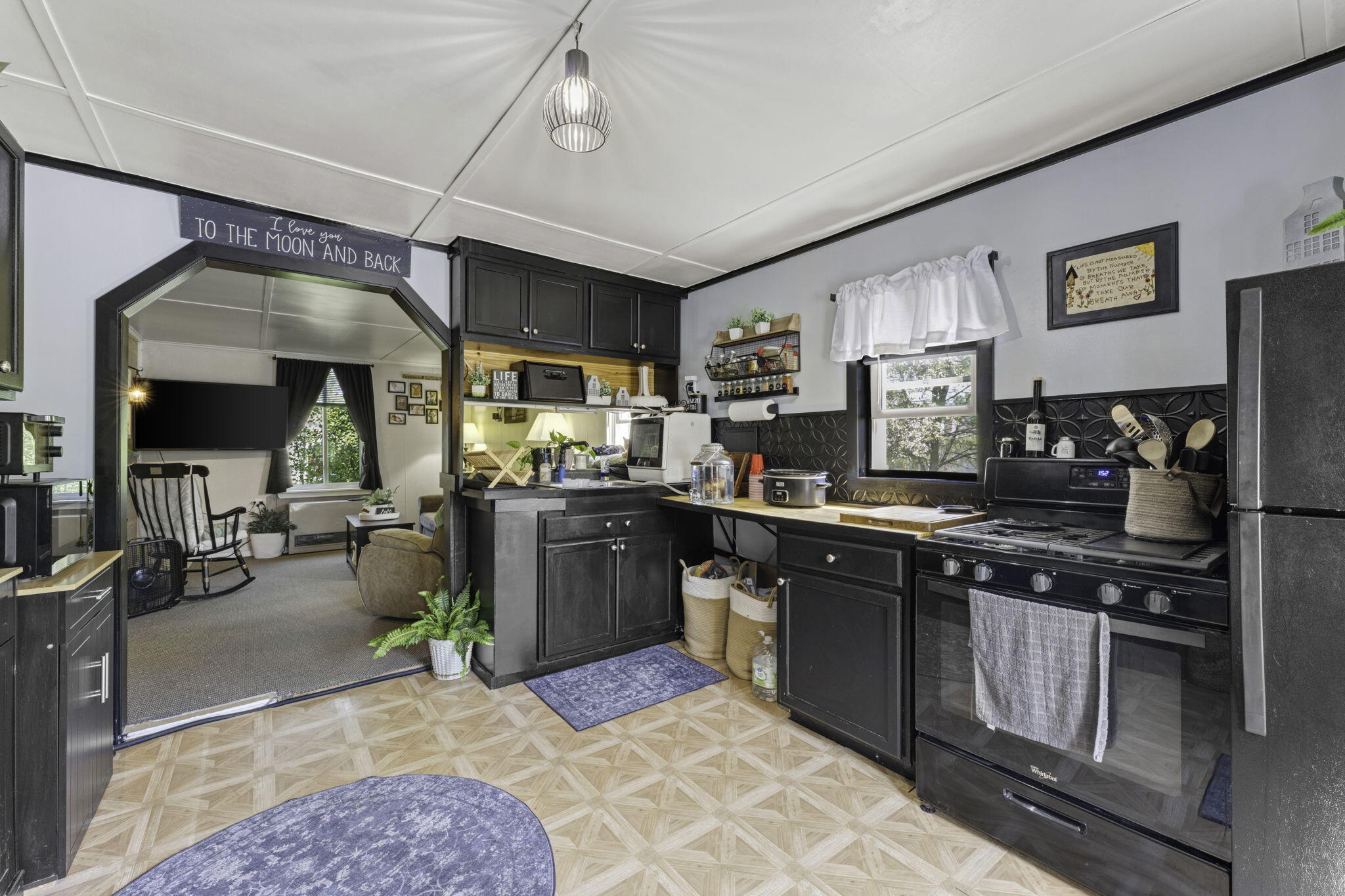 main property photo 38