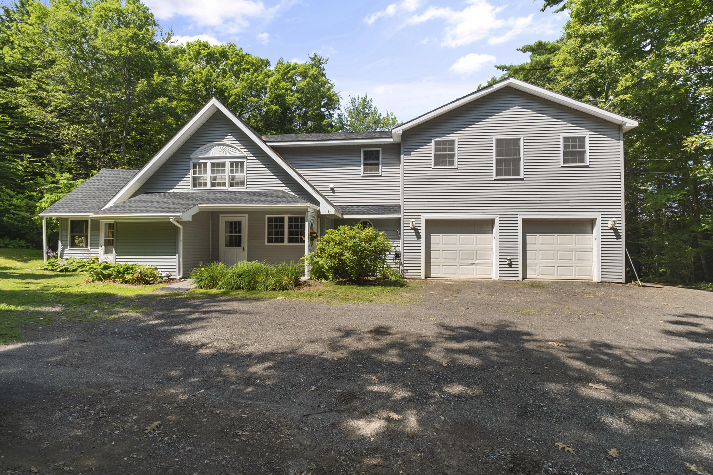 main property photo 0