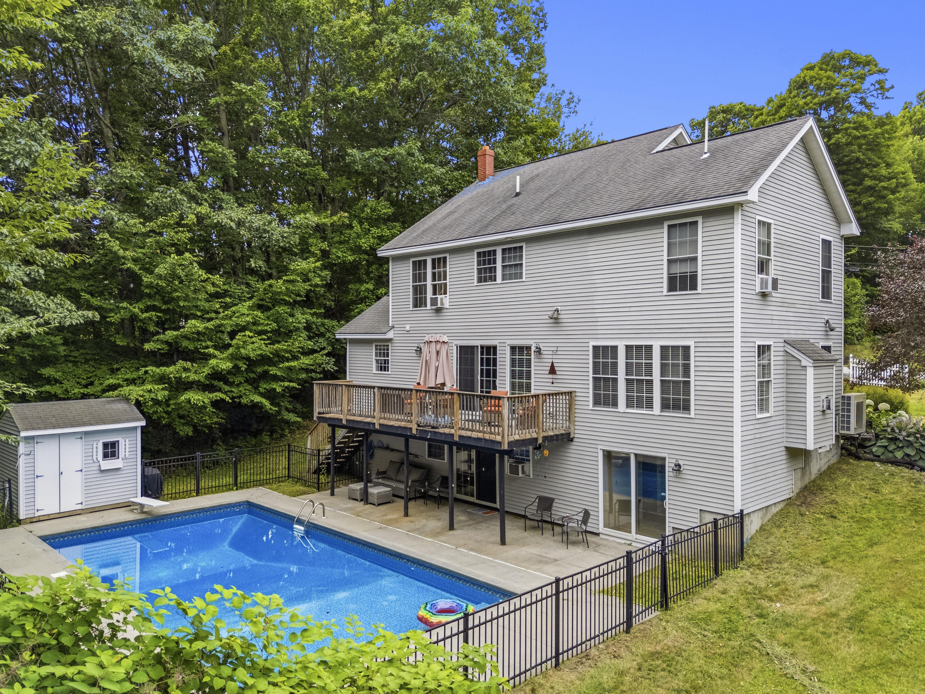 main property photo 57