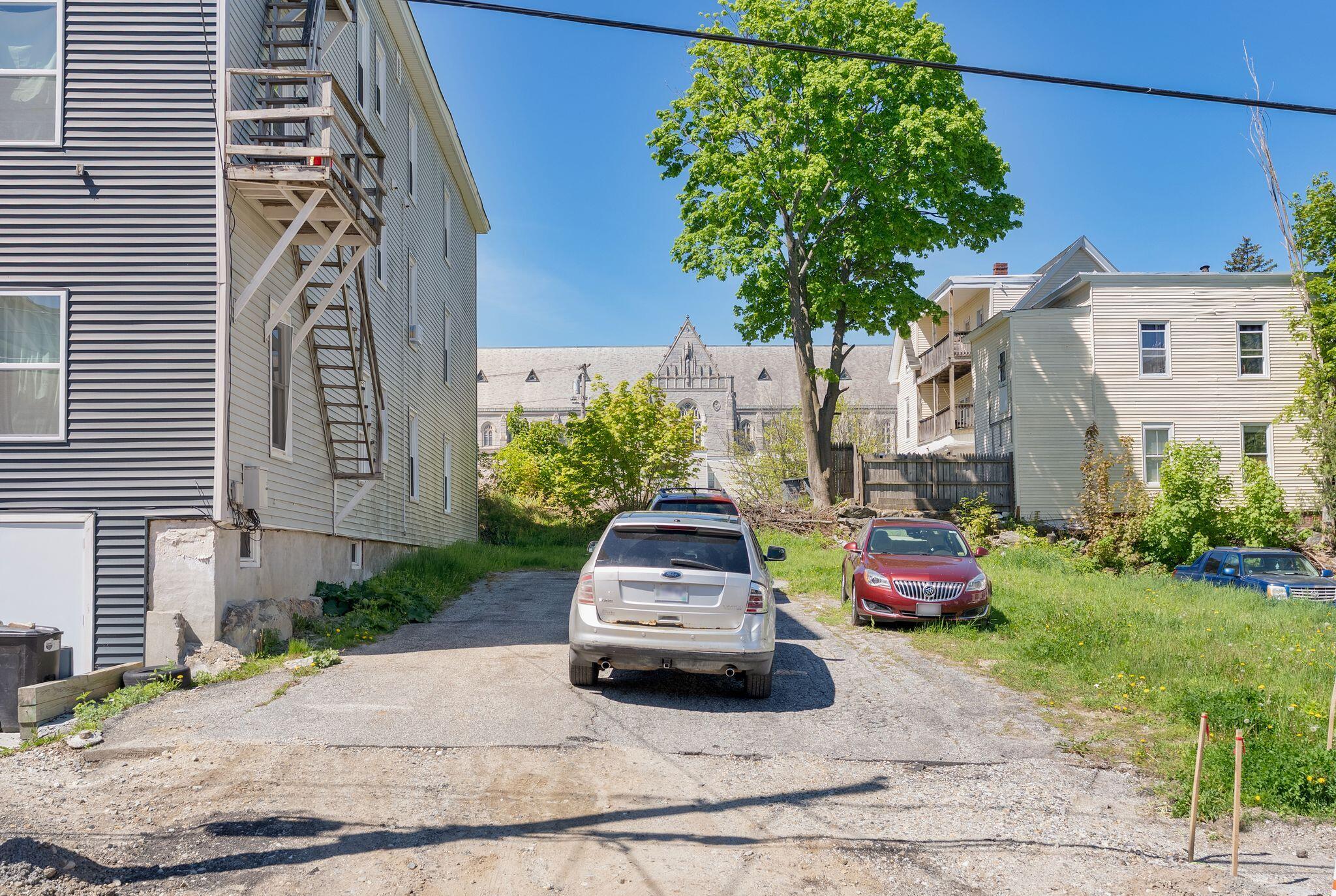 main property photo 39