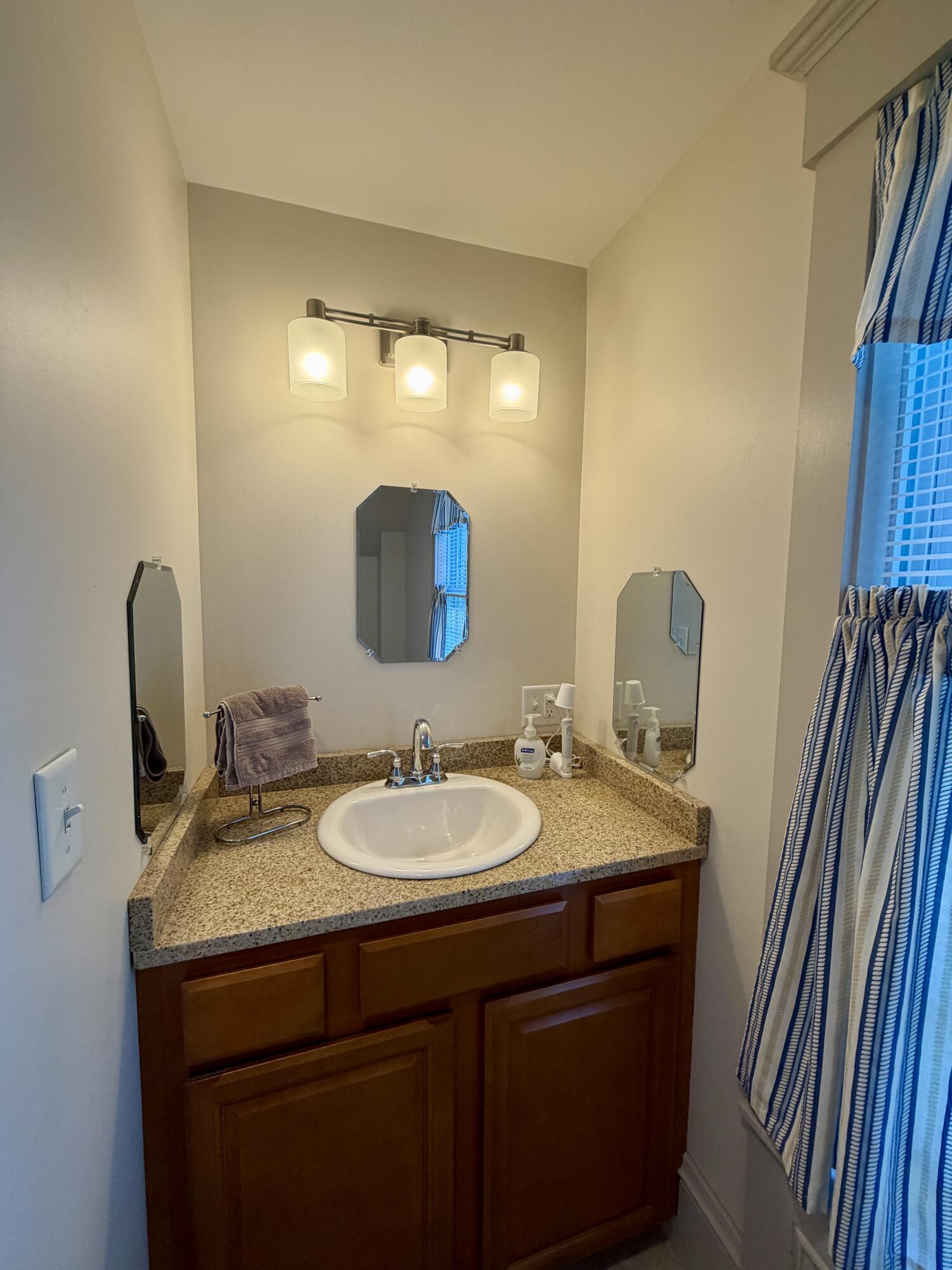 main property photo 58