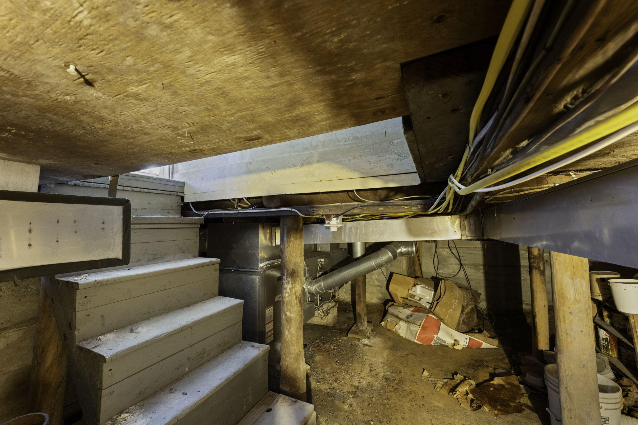 main property photo 45