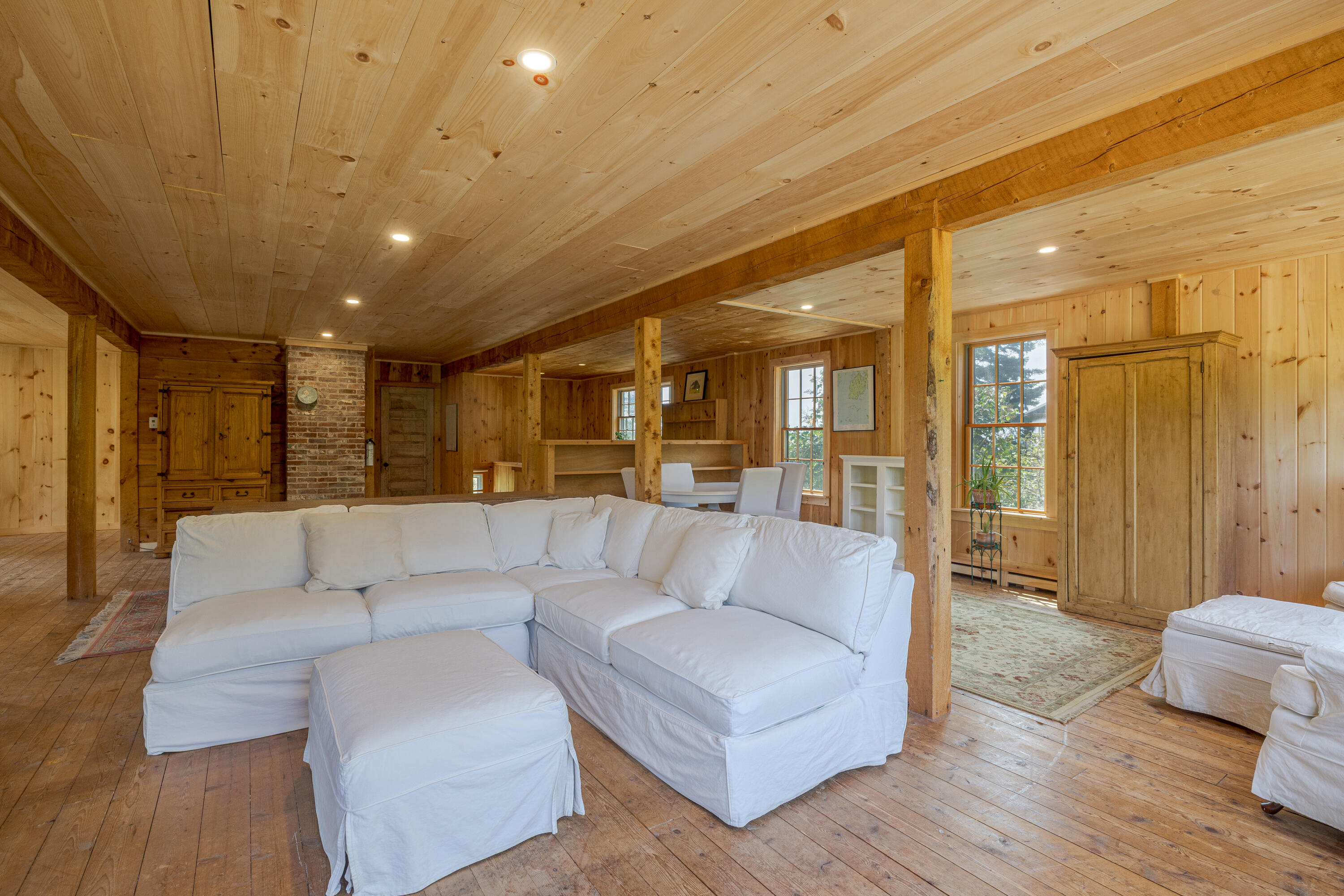 main property photo 60