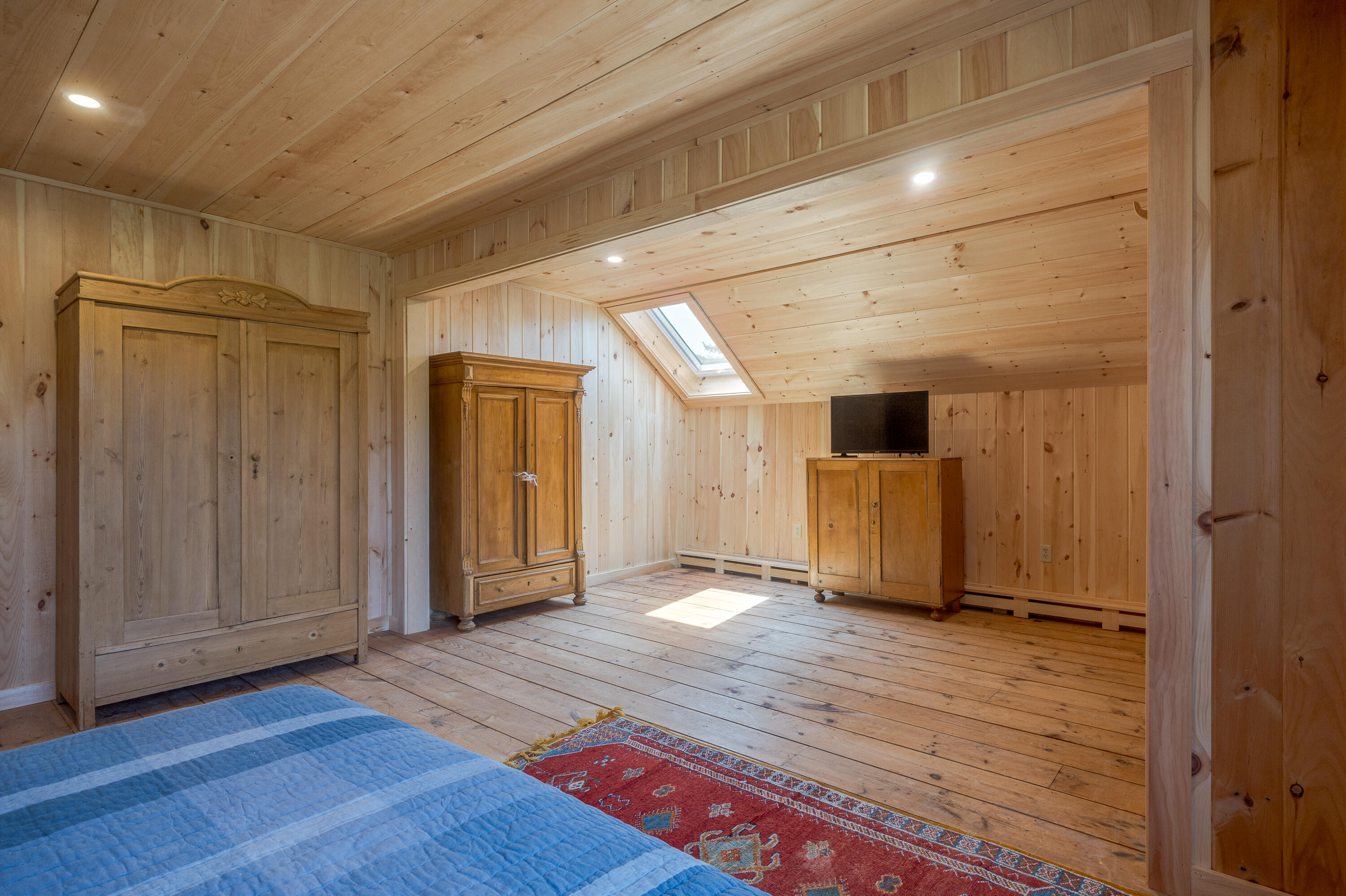 main property photo 74