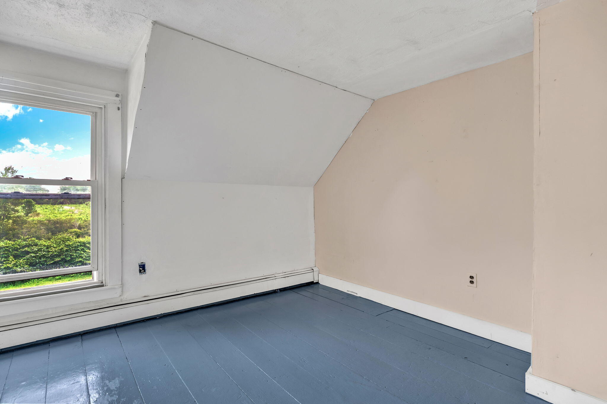 main property photo 57