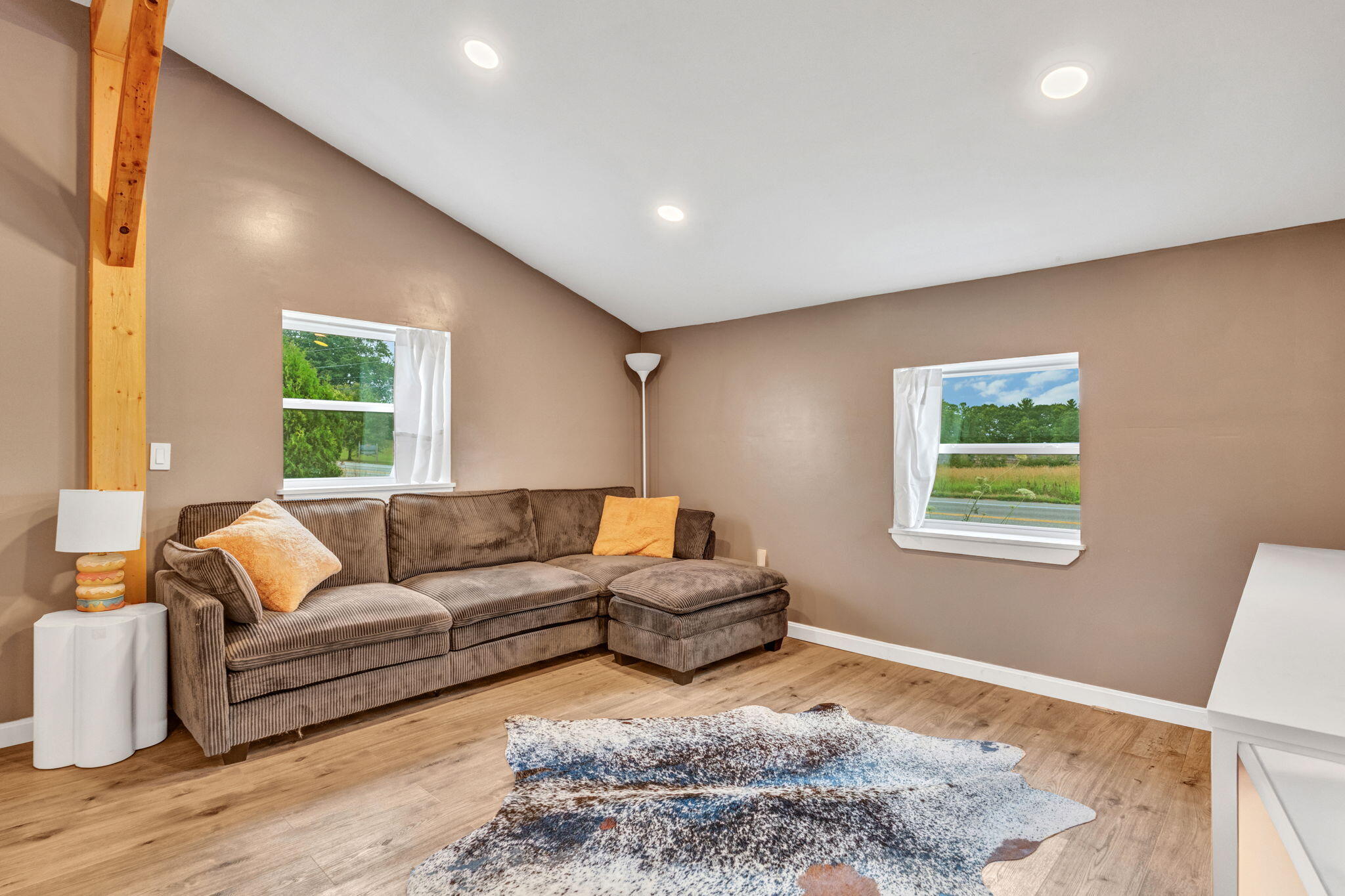 main property photo 79