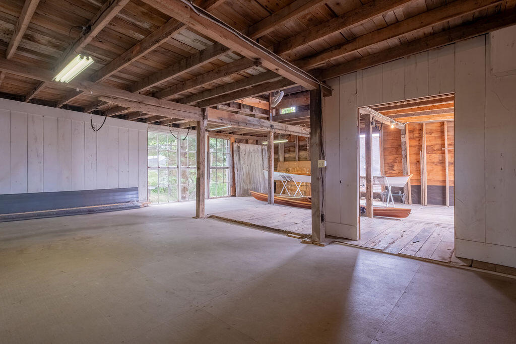 main property photo 64