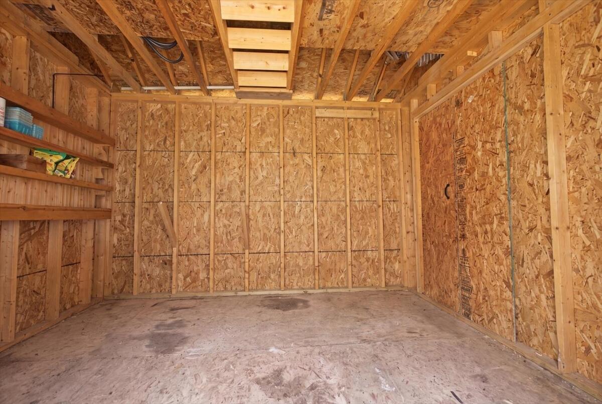 main property photo 107