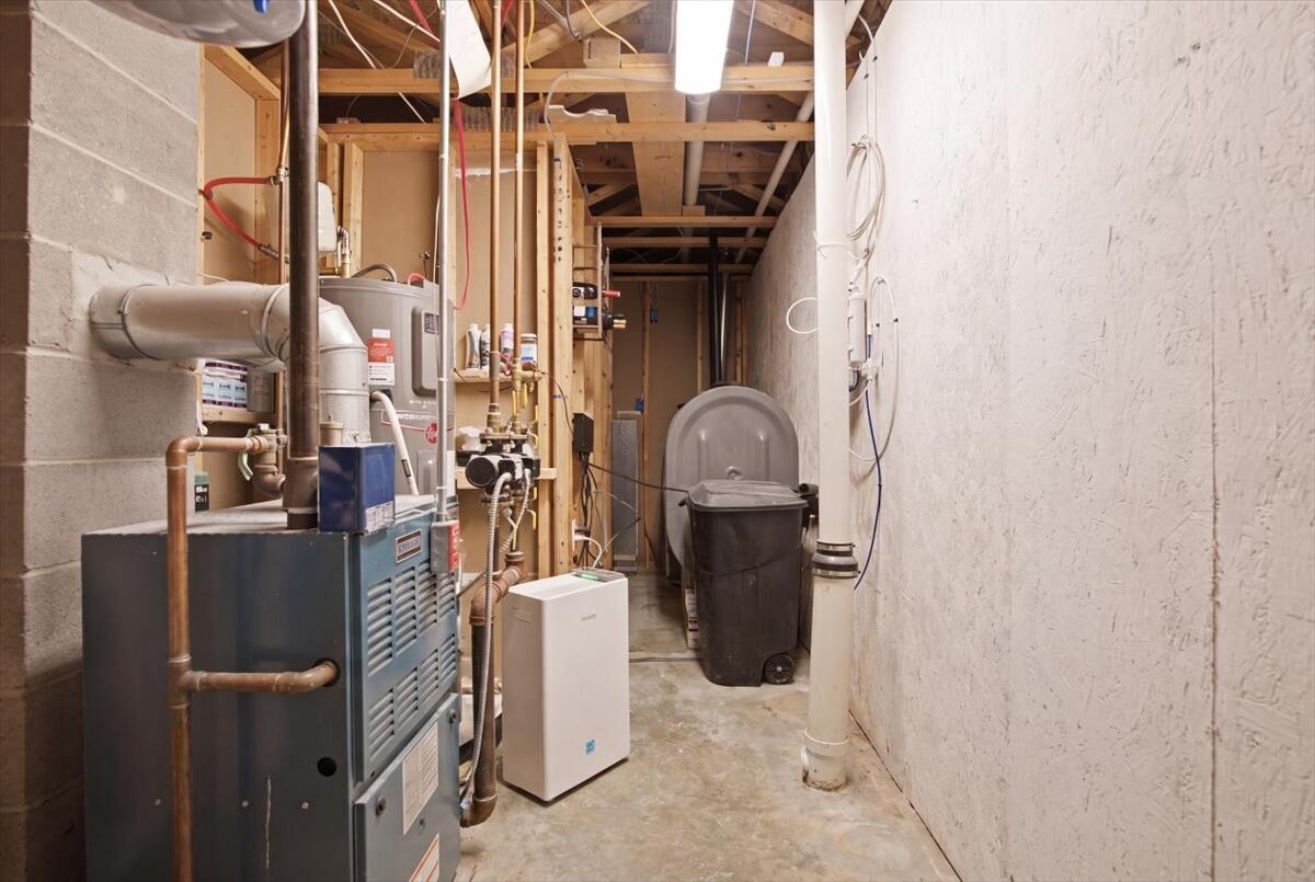 main property photo 64