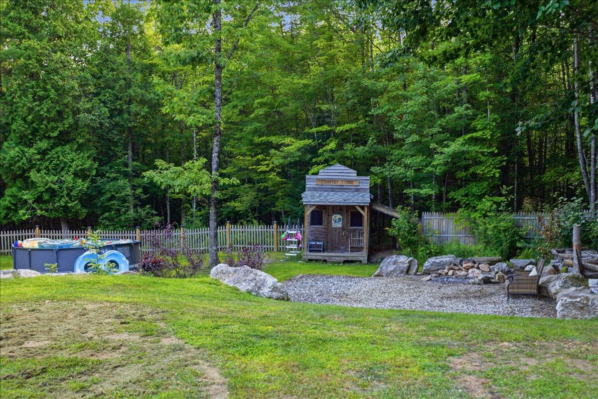main property photo 74