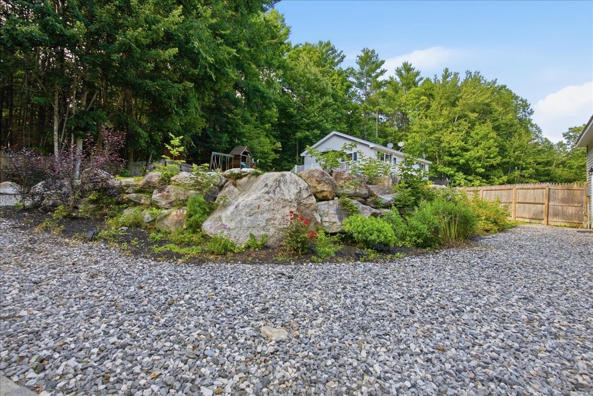 main property photo 80