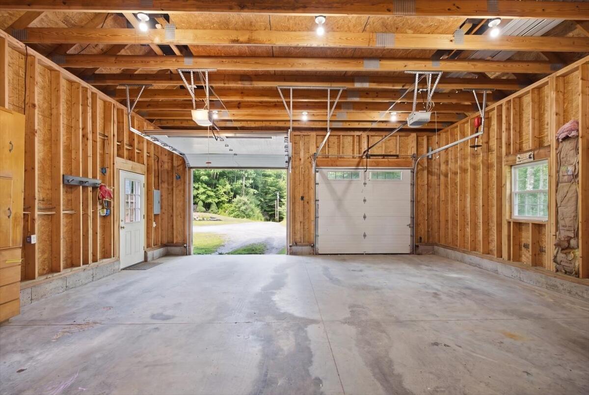 main property photo 99