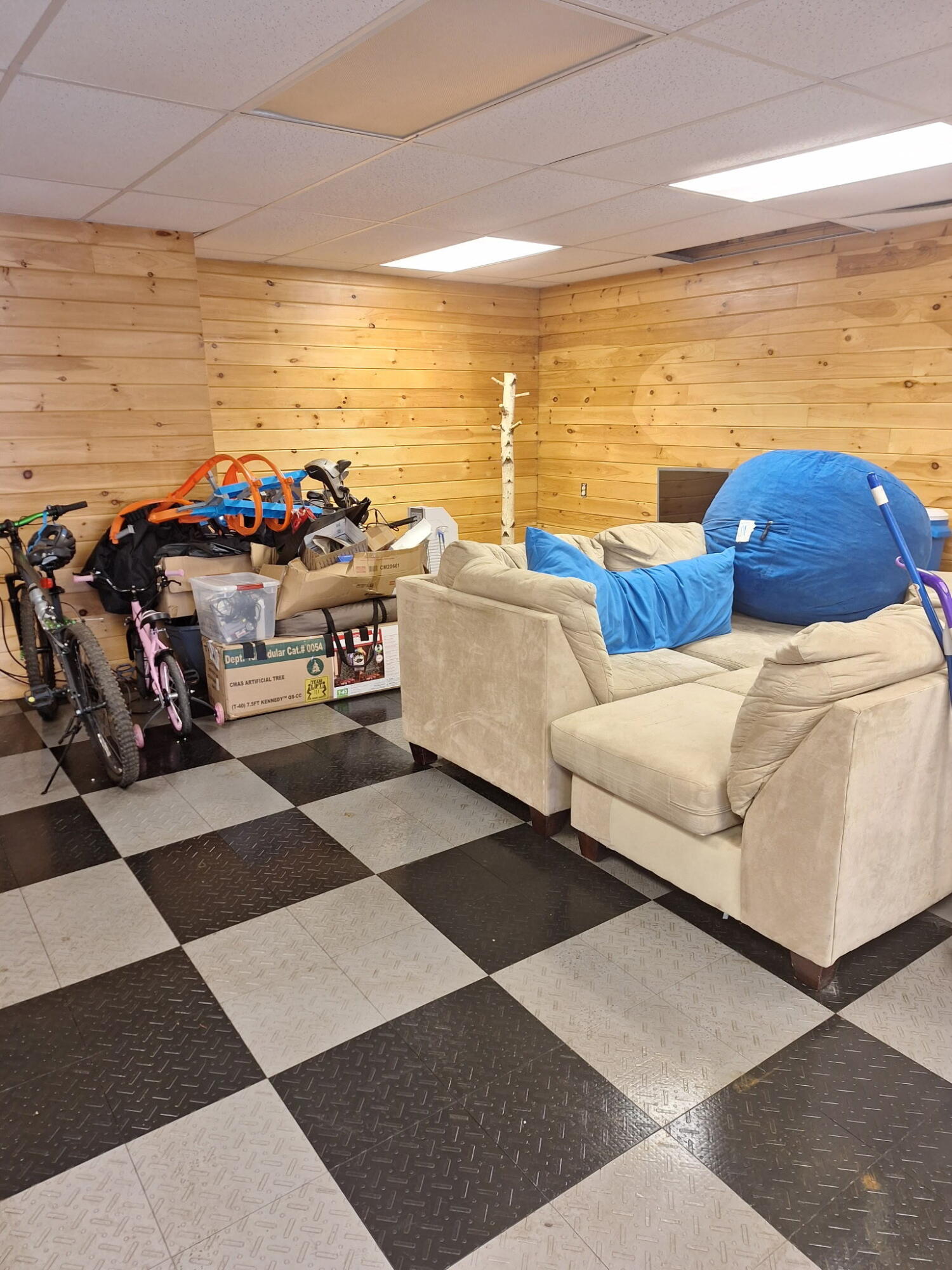 main property photo 33