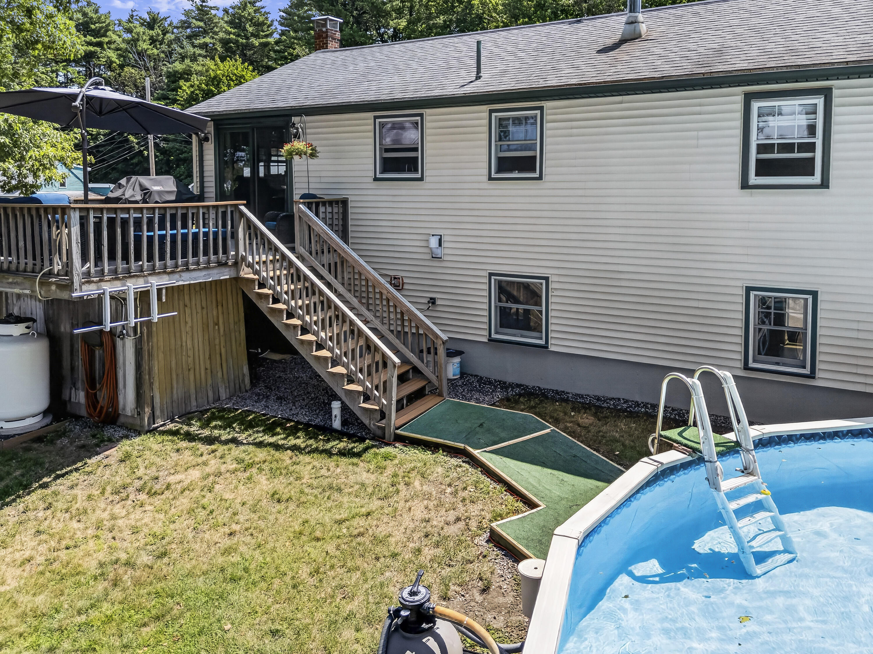main property photo 42