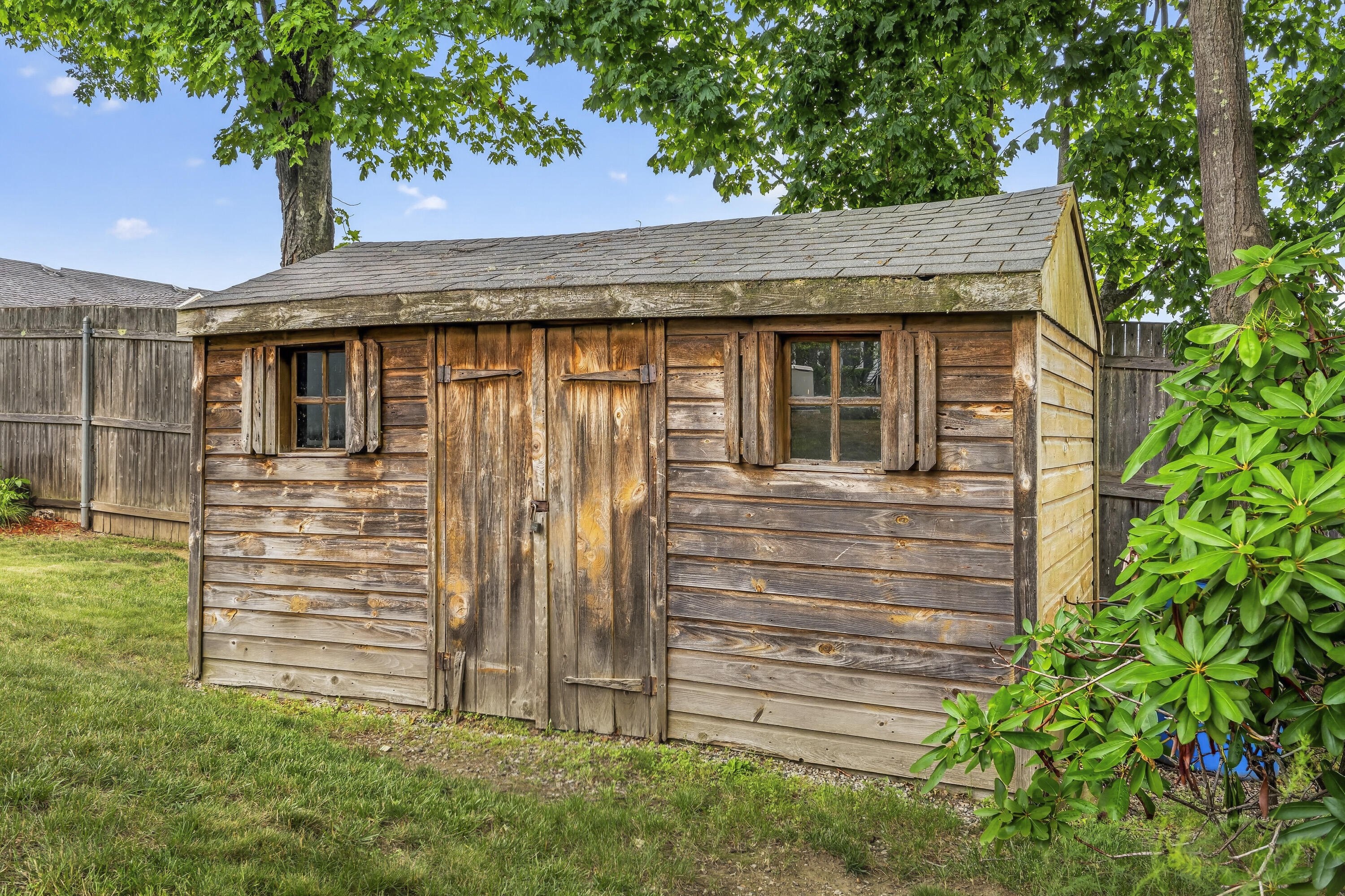 main property photo 44