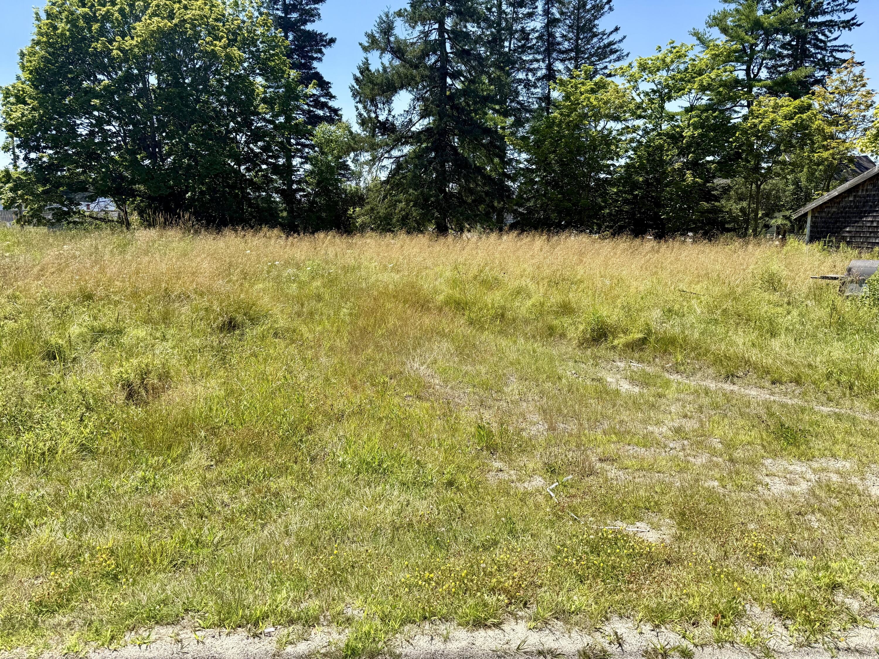 main property photo 14