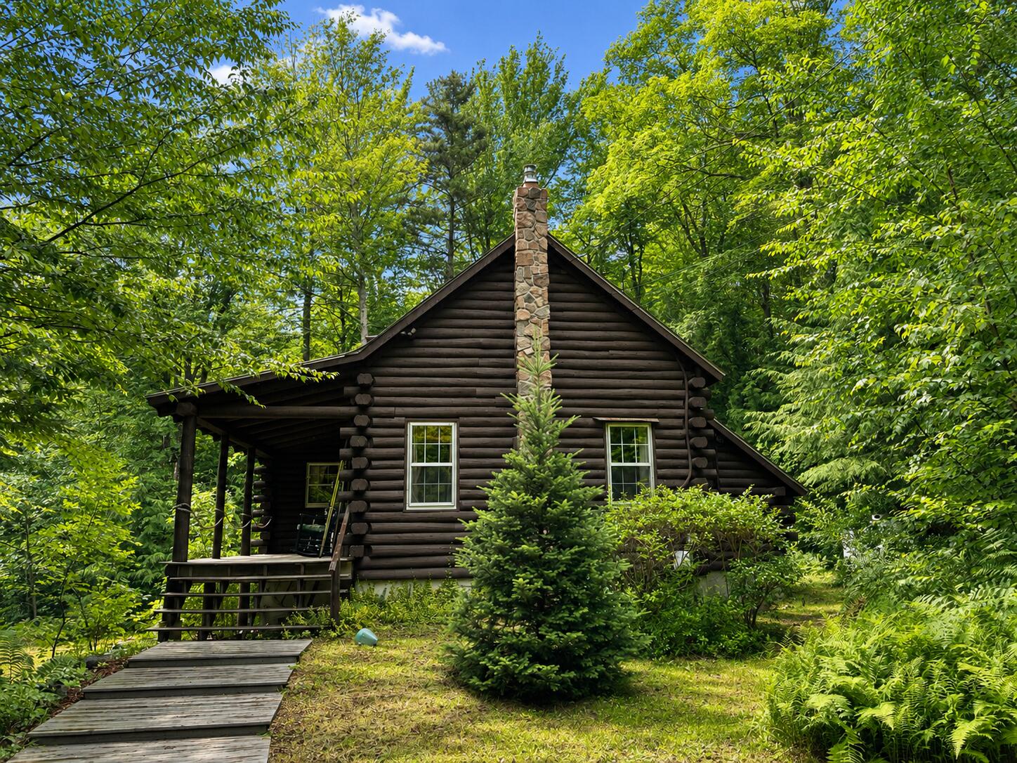 main property photo 0