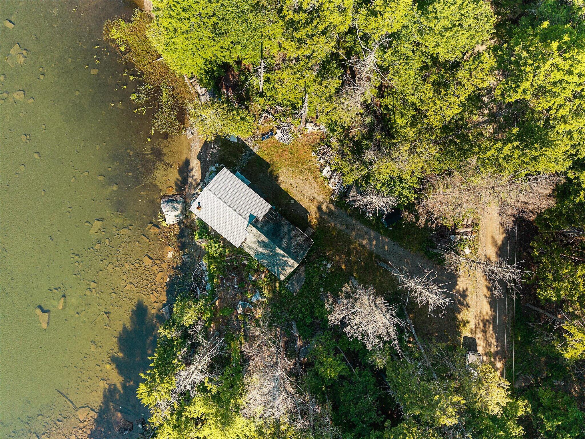 main property photo 16