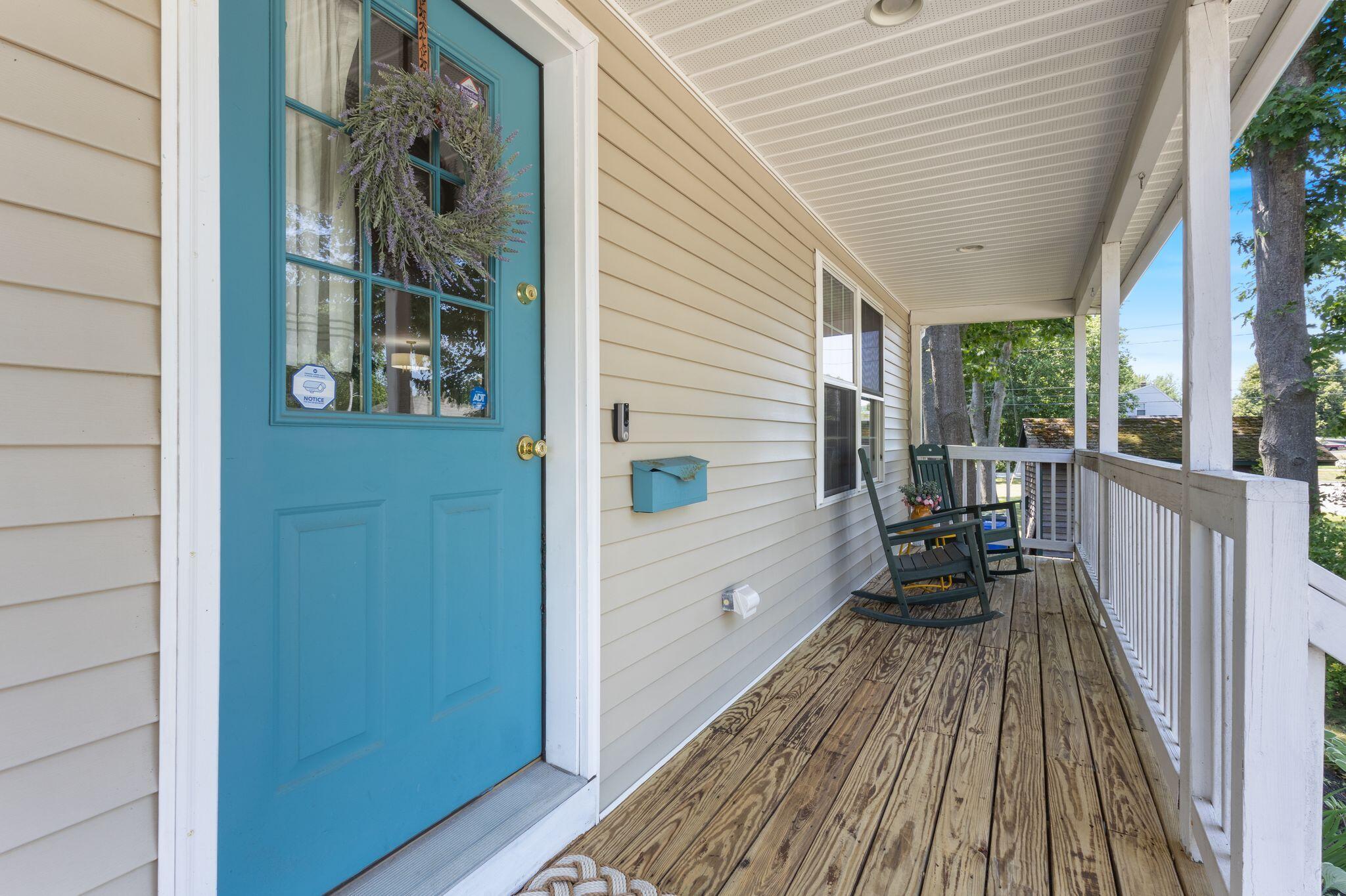 main property photo 6