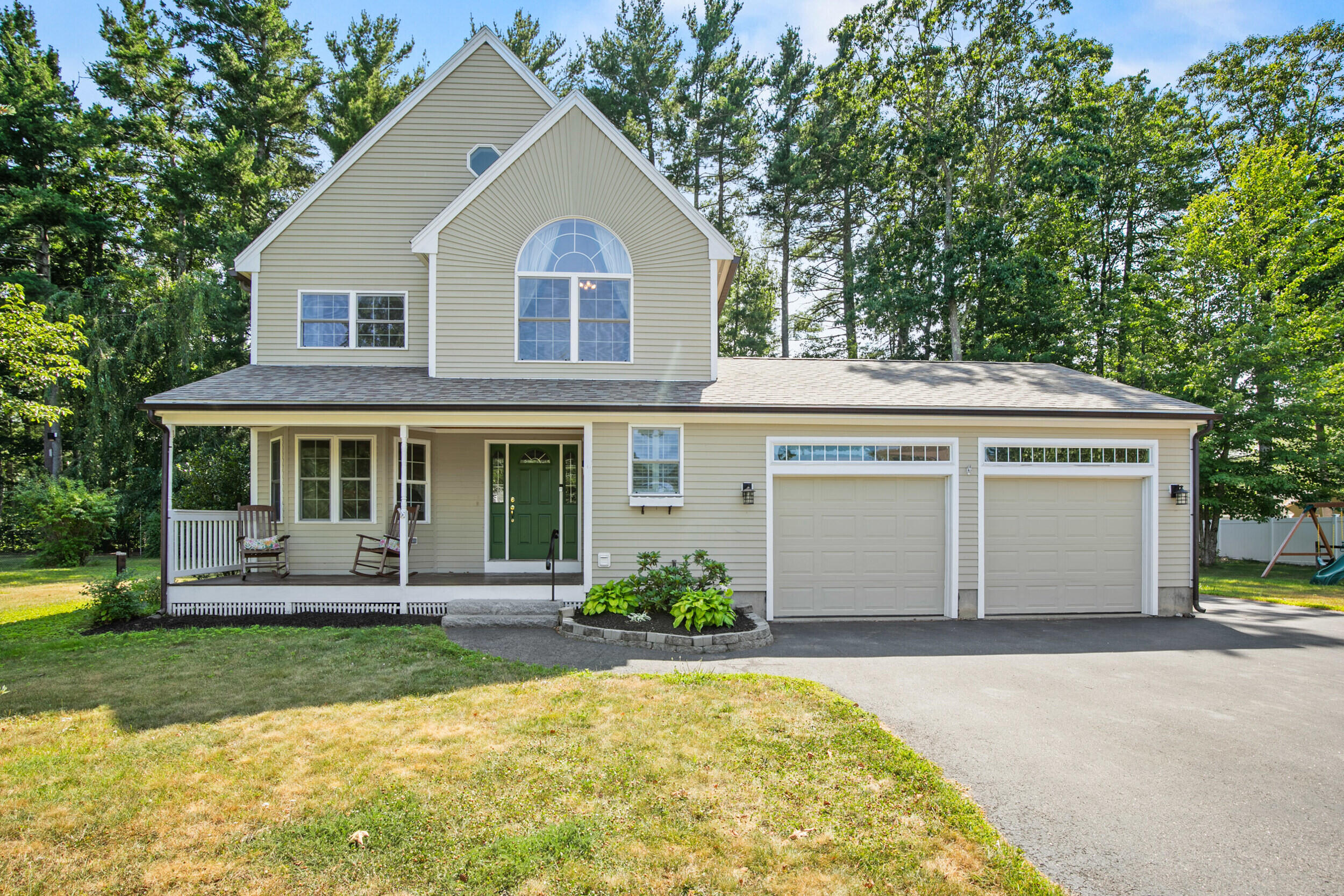 main property photo 1