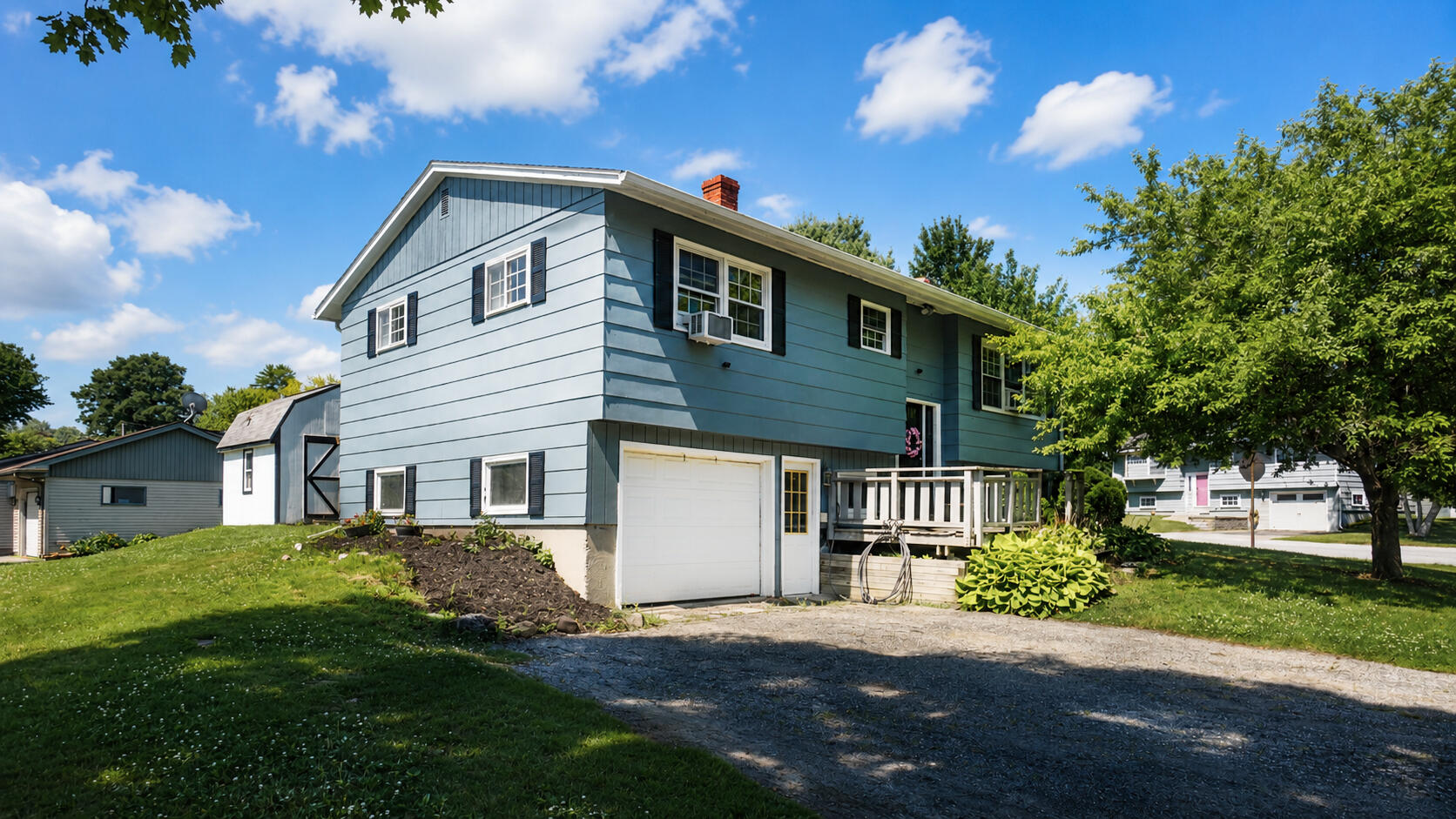 main property photo 0