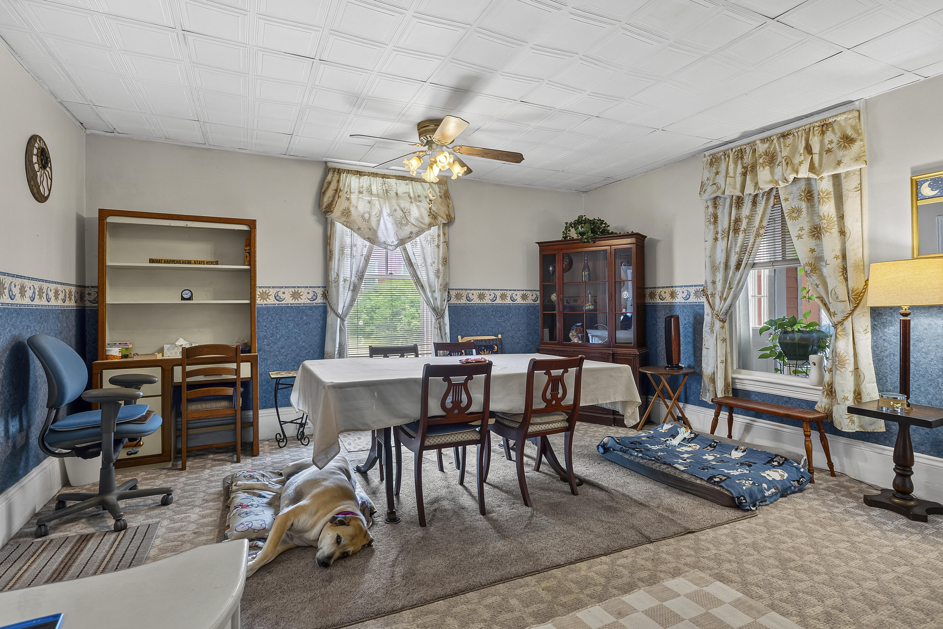 main property photo 9