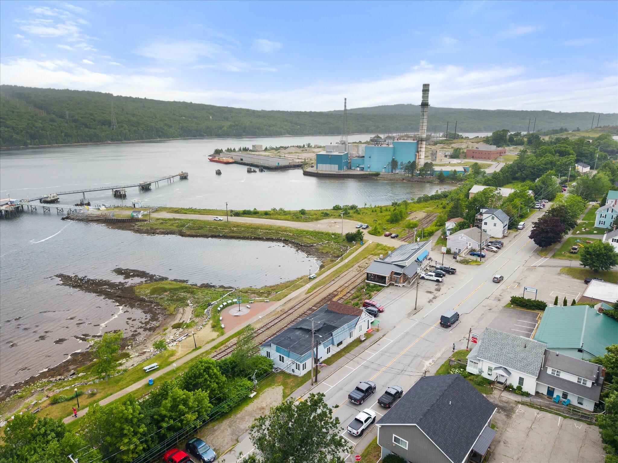 main property photo 41