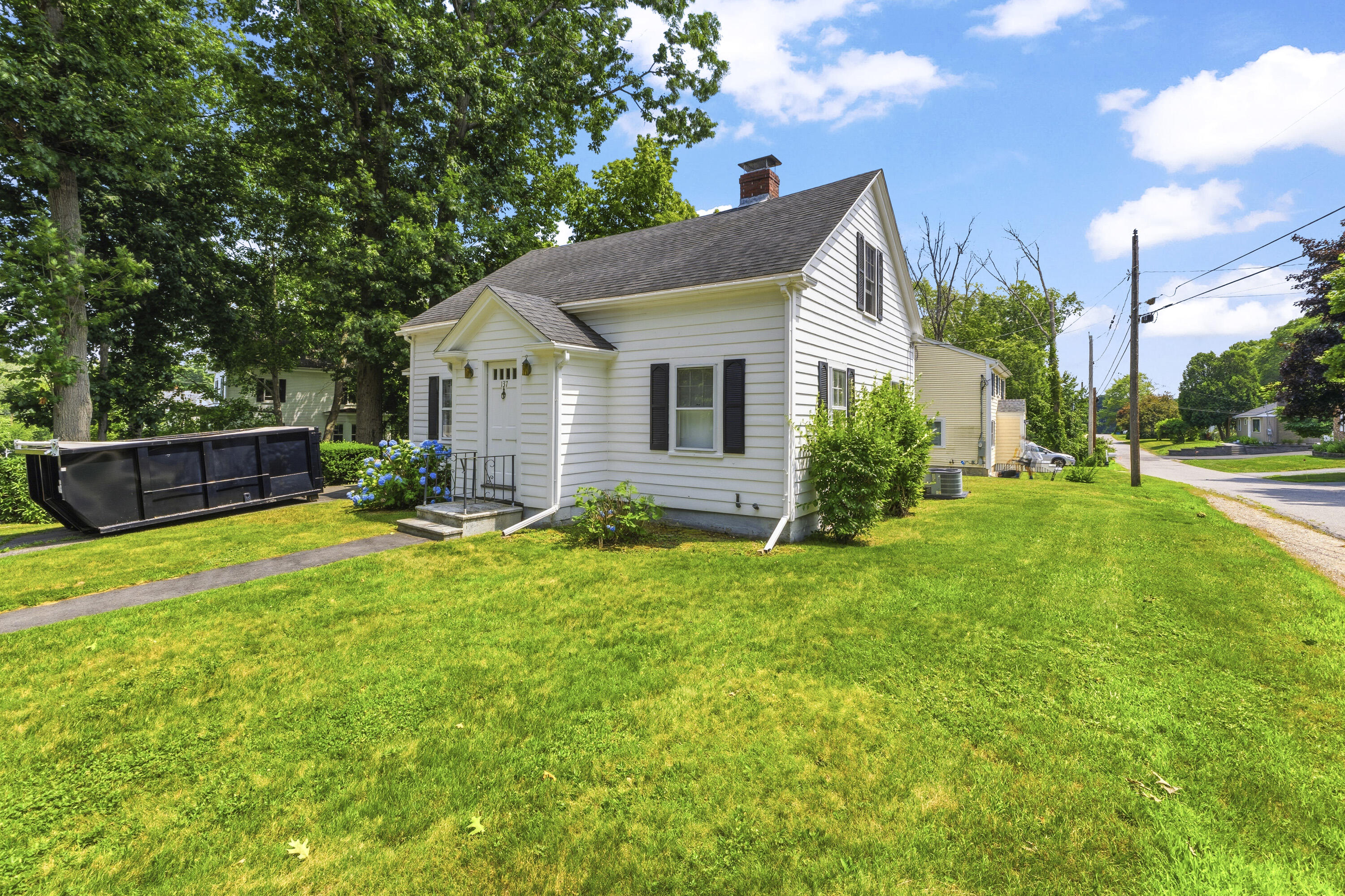 main property photo 43