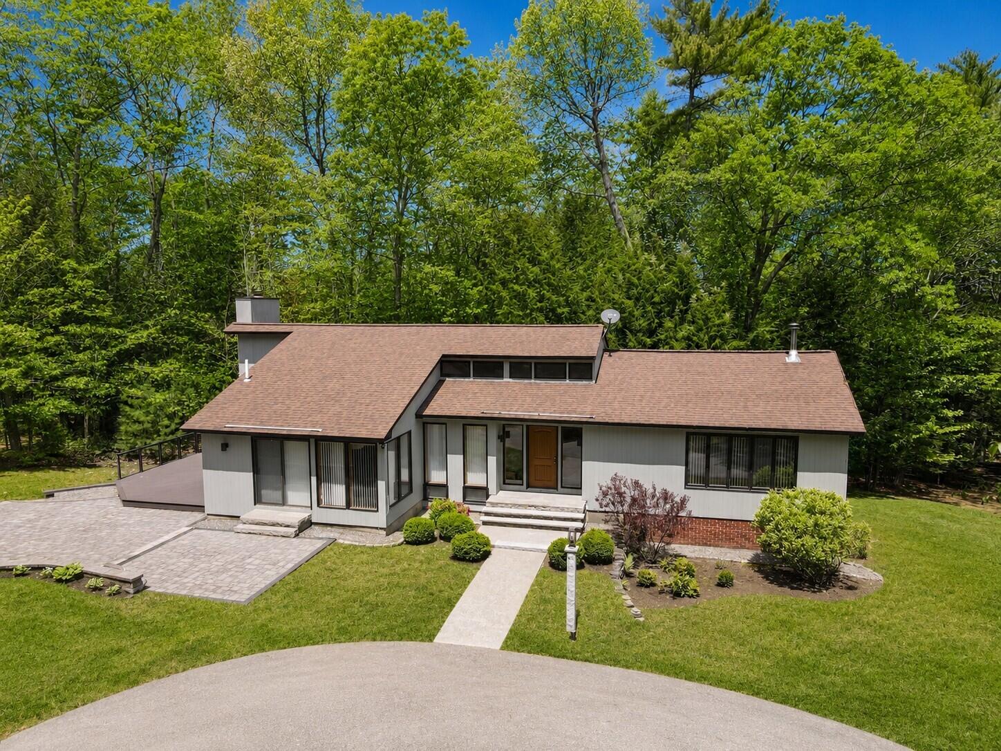 main property photo 0
