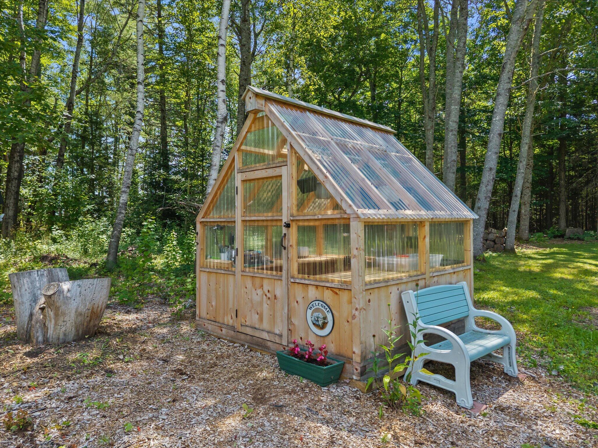 main property photo 34