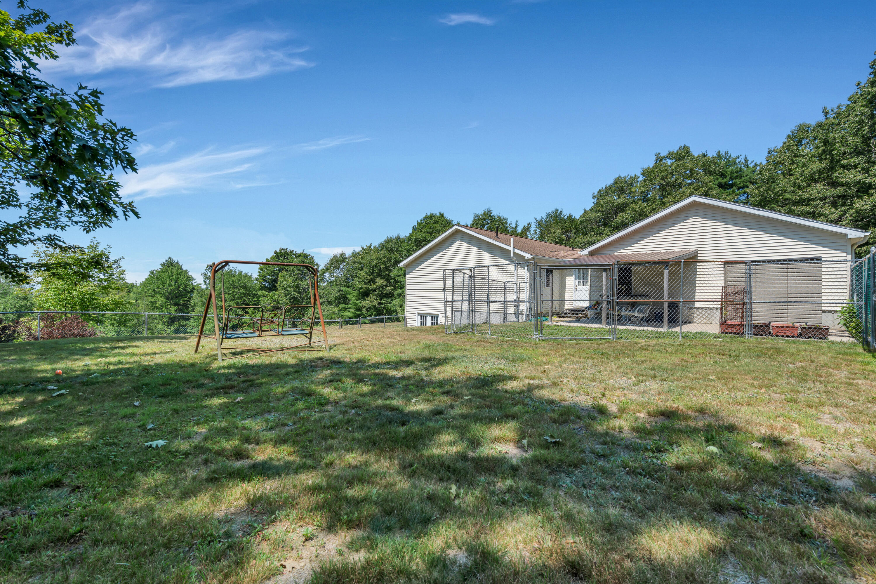 main property photo 59