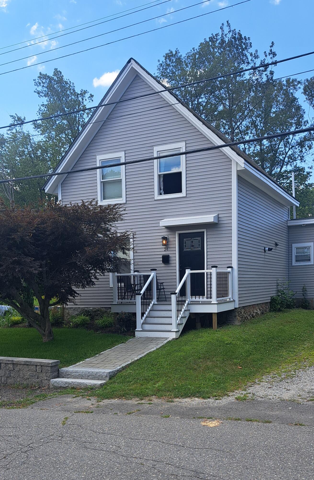main property photo 0