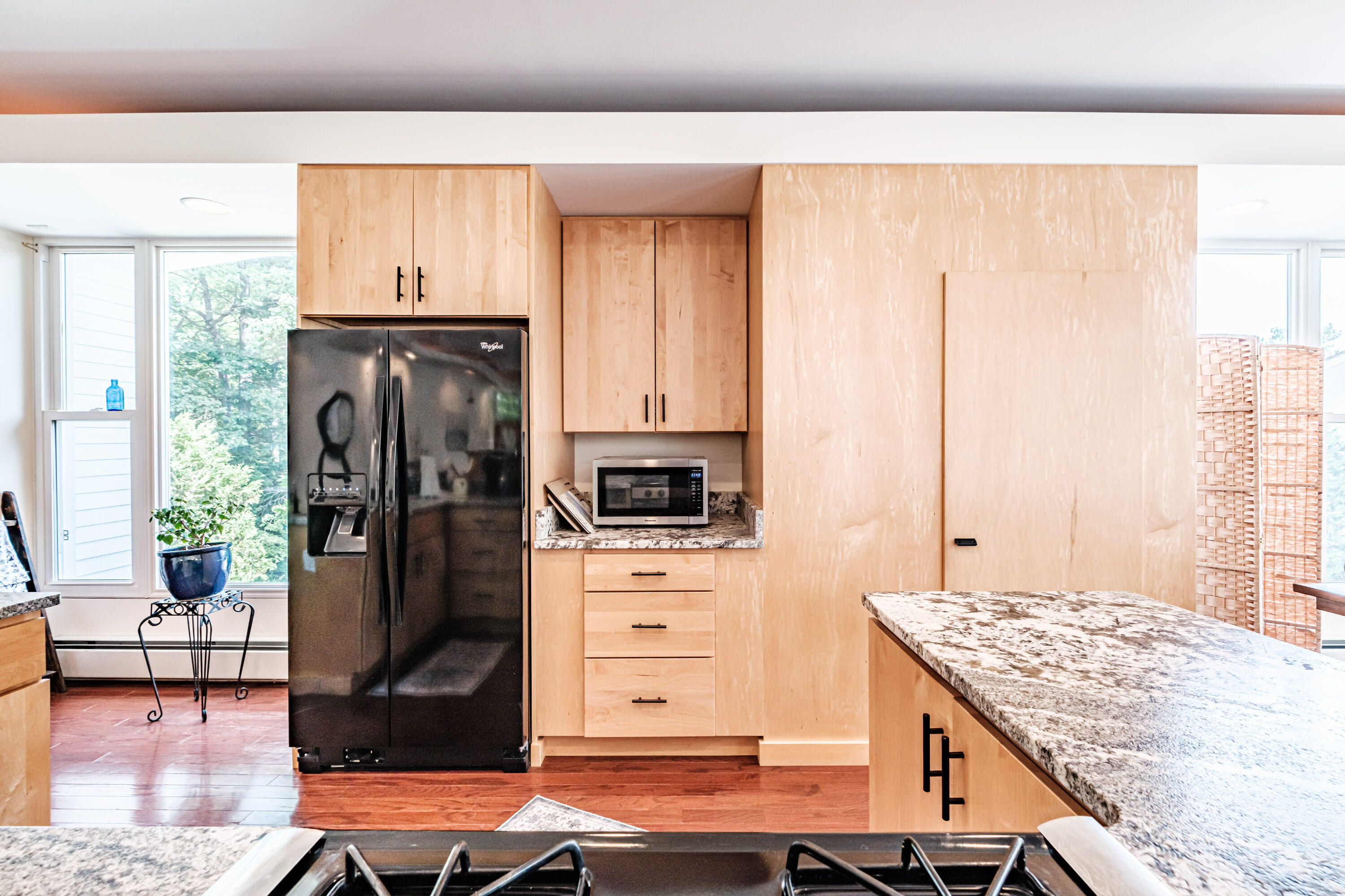 main property photo 50
