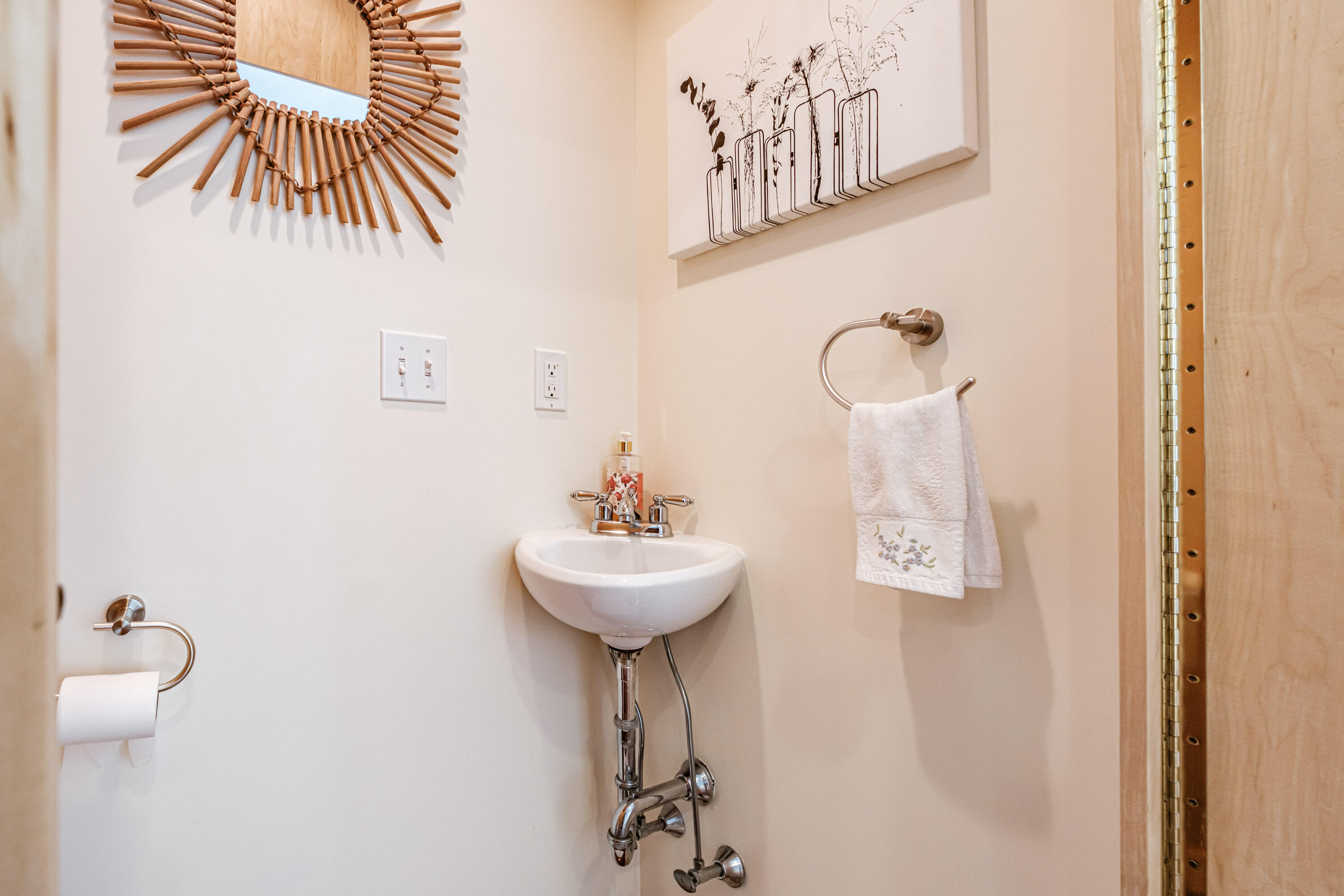 main property photo 54