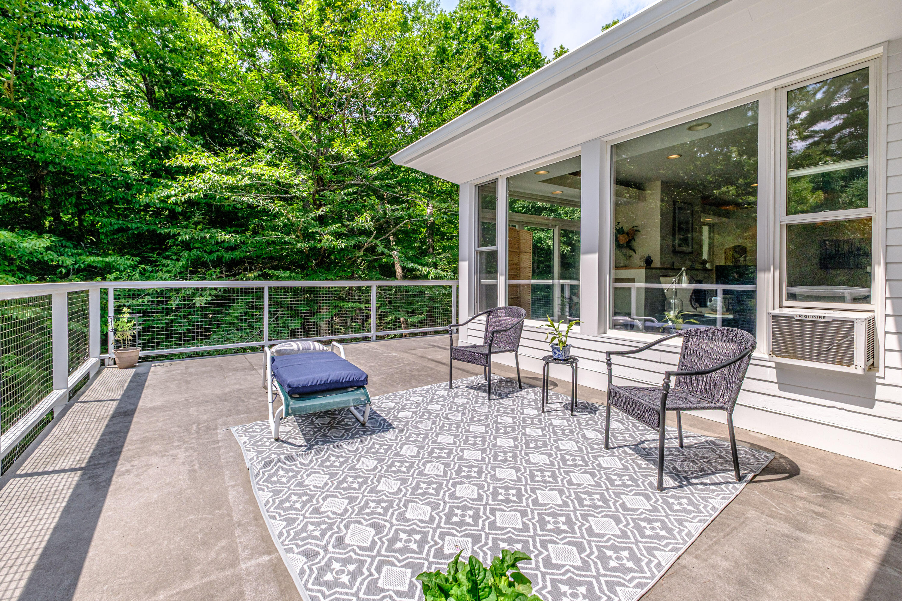 main property photo 61
