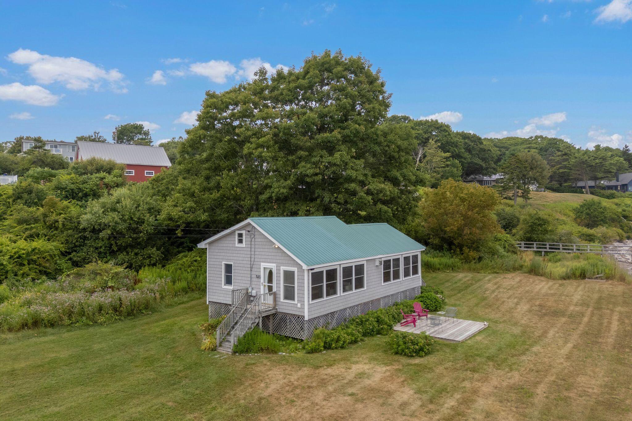 main property photo 36