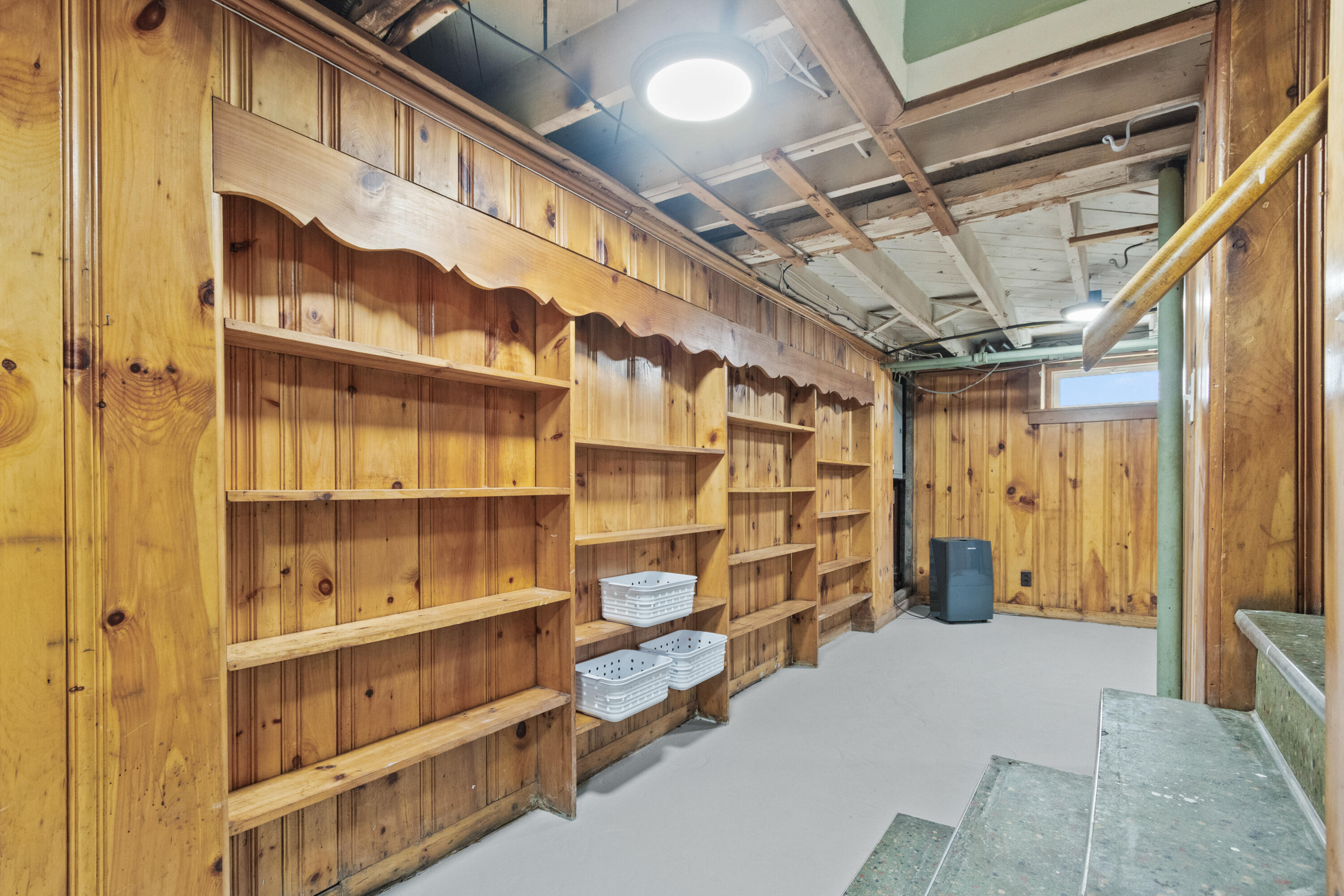 main property photo 37