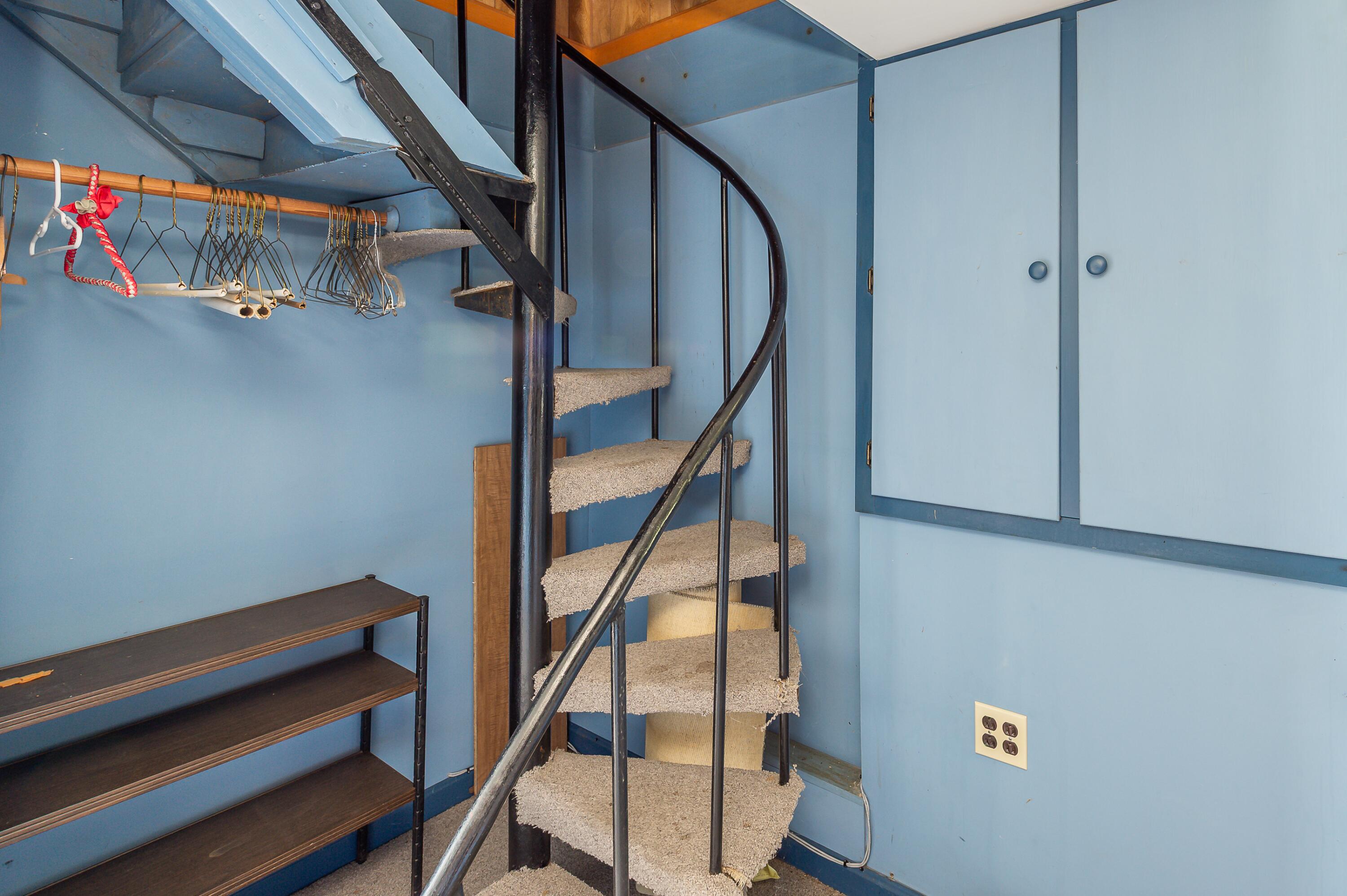 main property photo 49