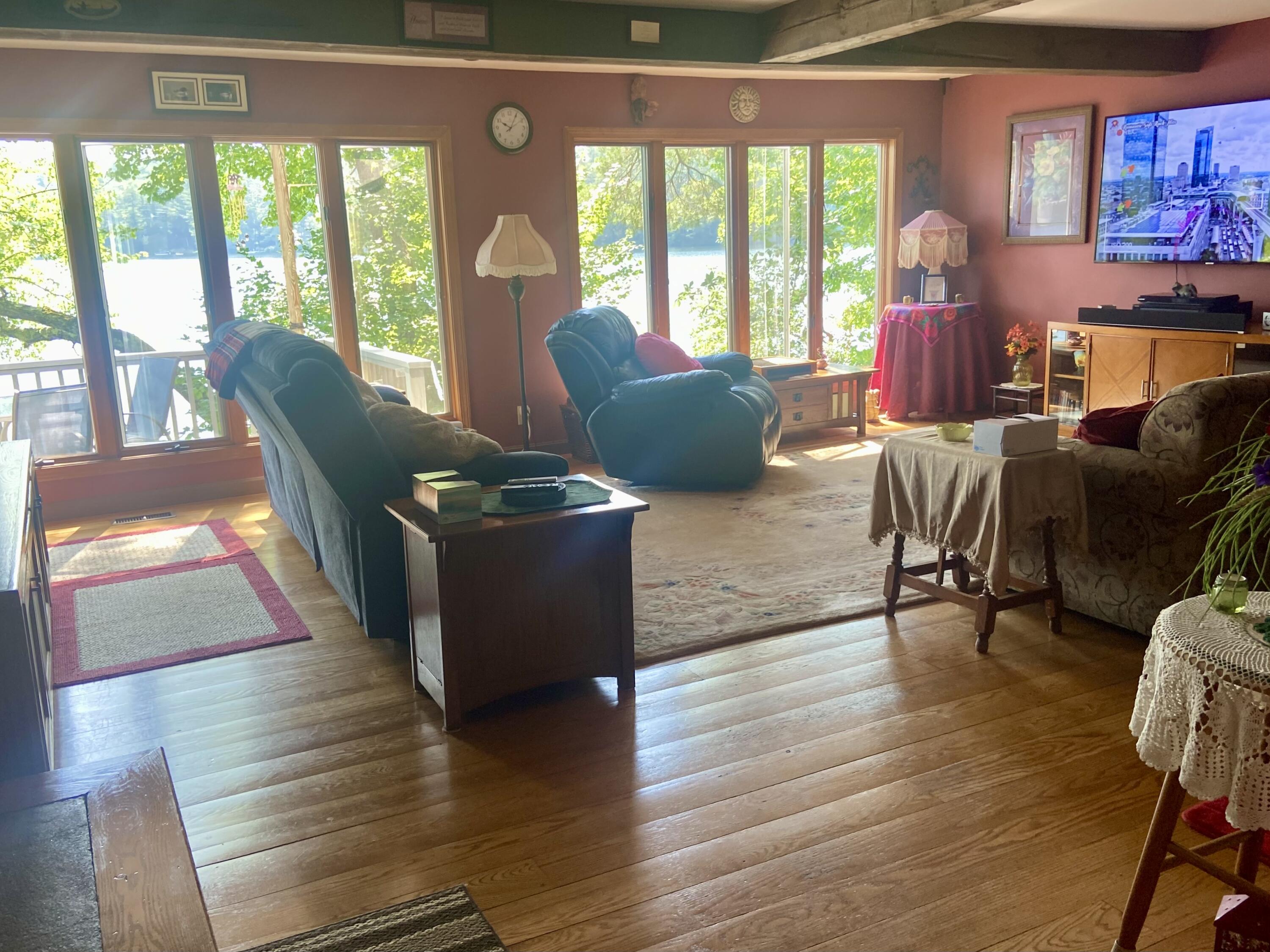main property photo 45