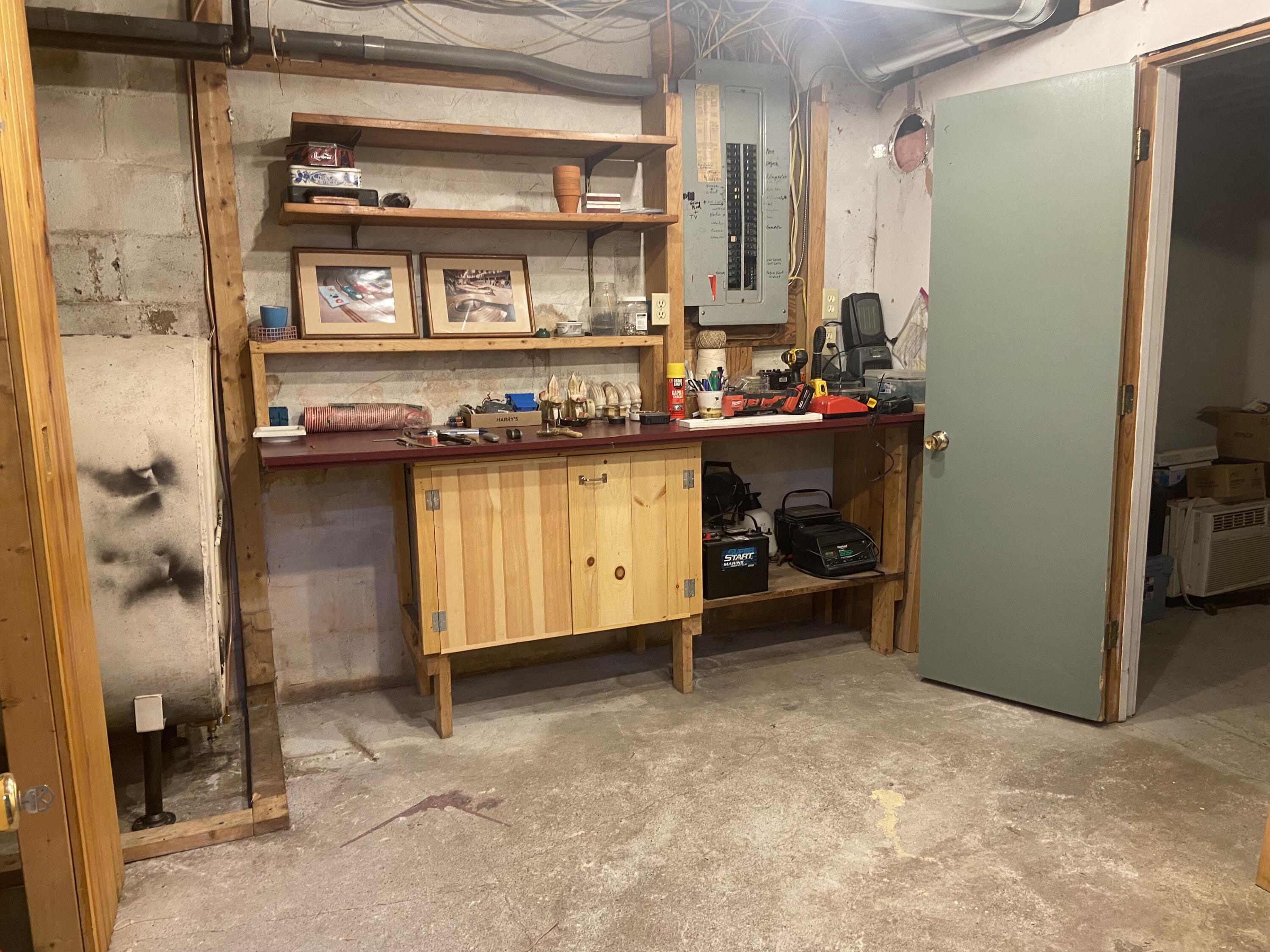 main property photo 79
