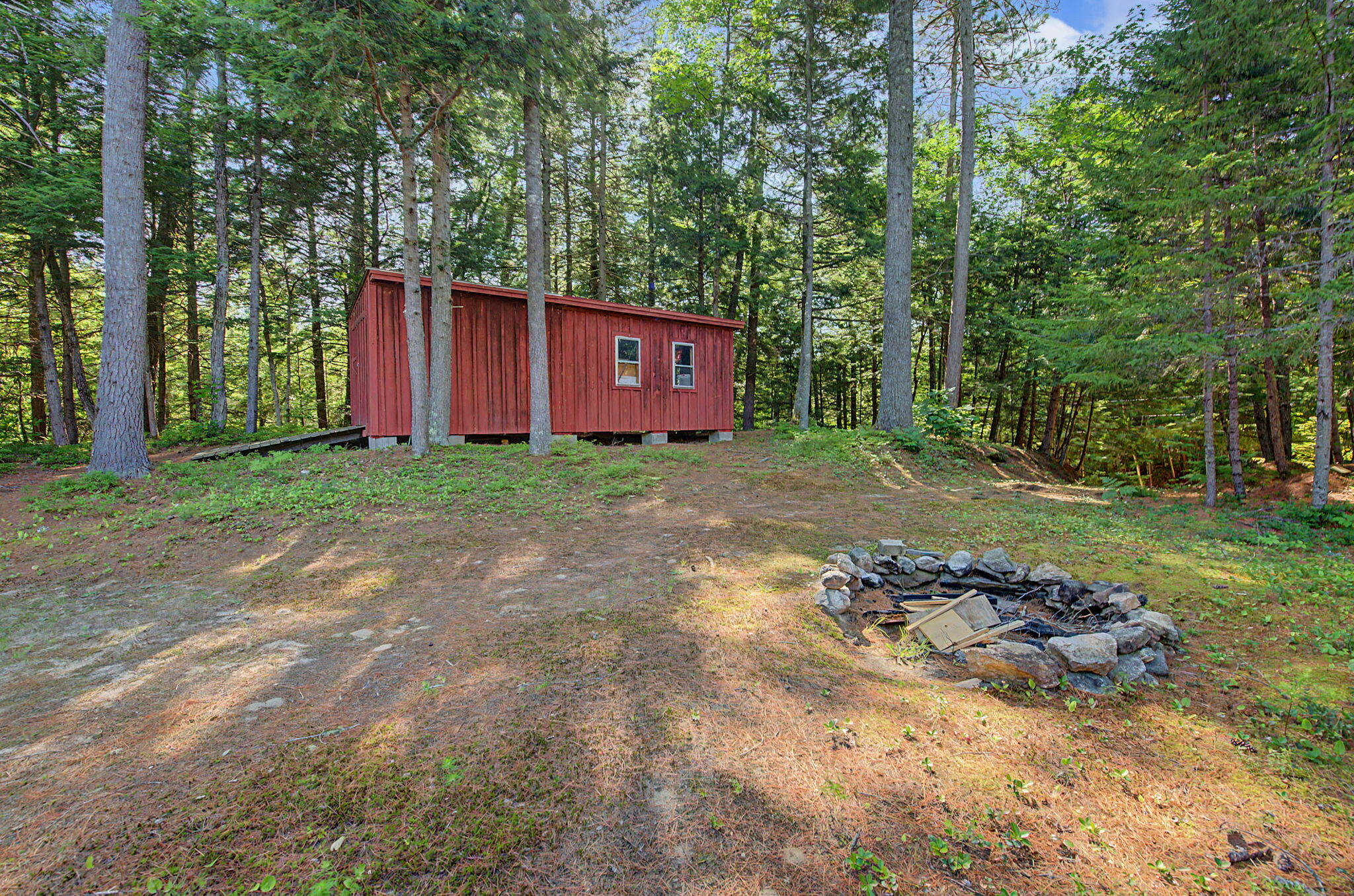 main property photo 28