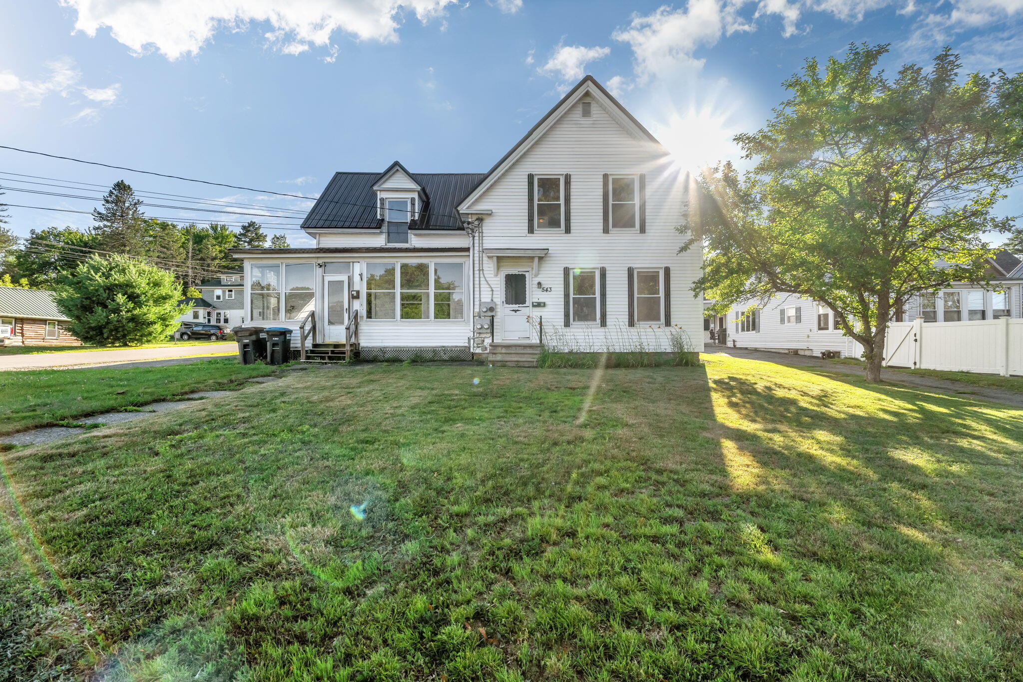 main property photo 0