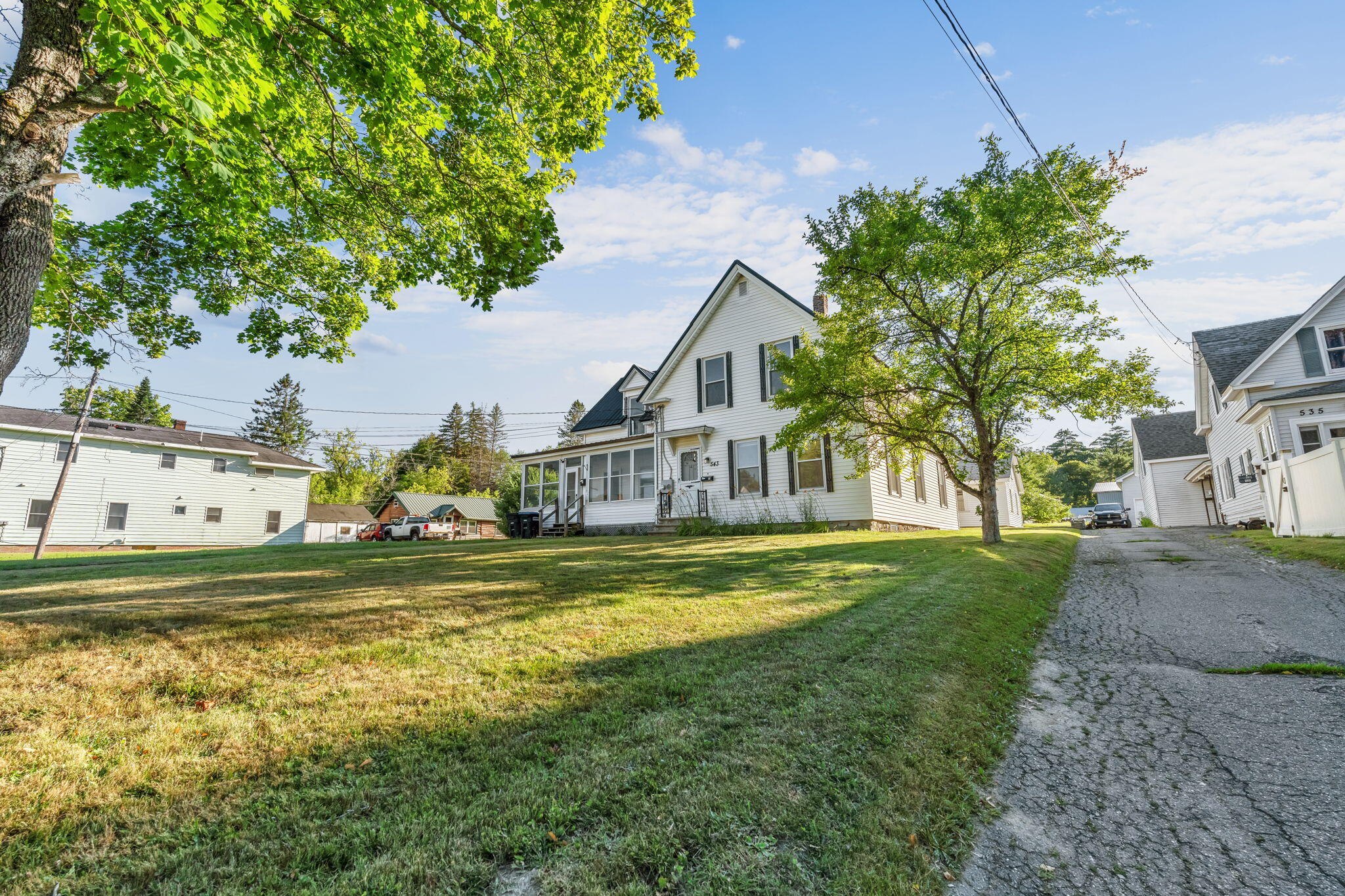 main property photo 34