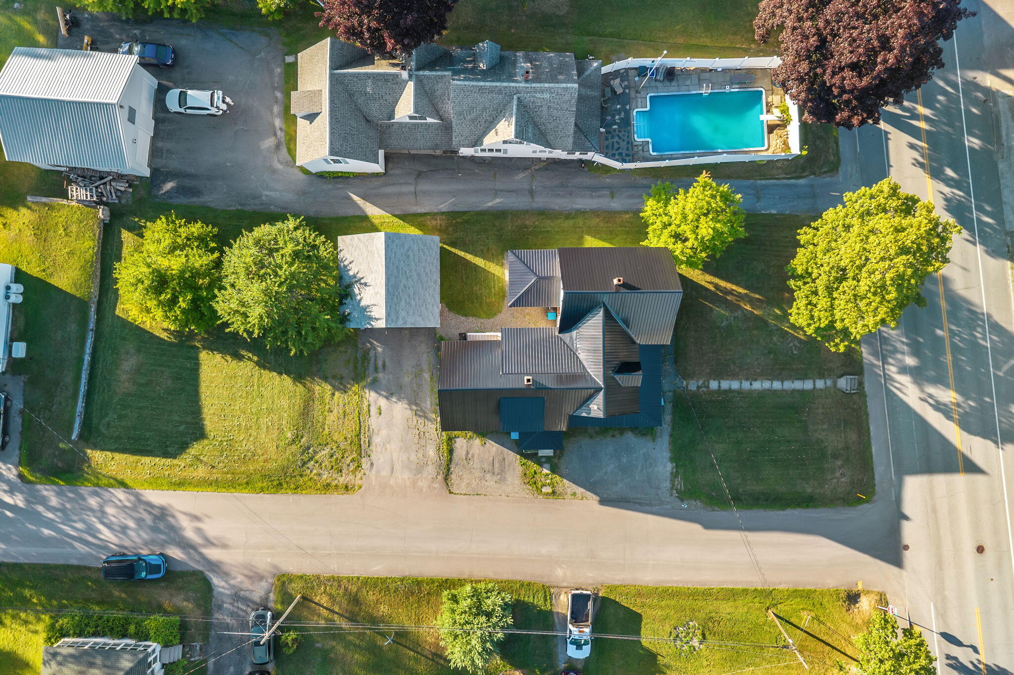 main property photo 35