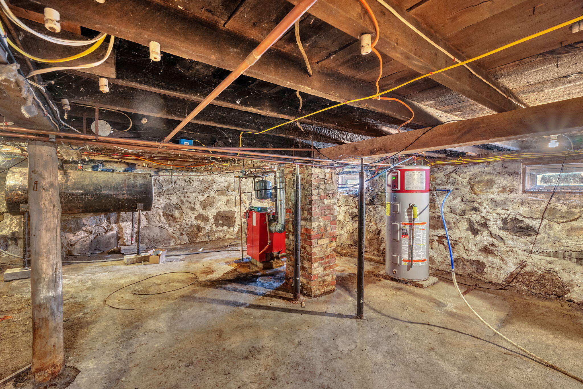 main property photo 40